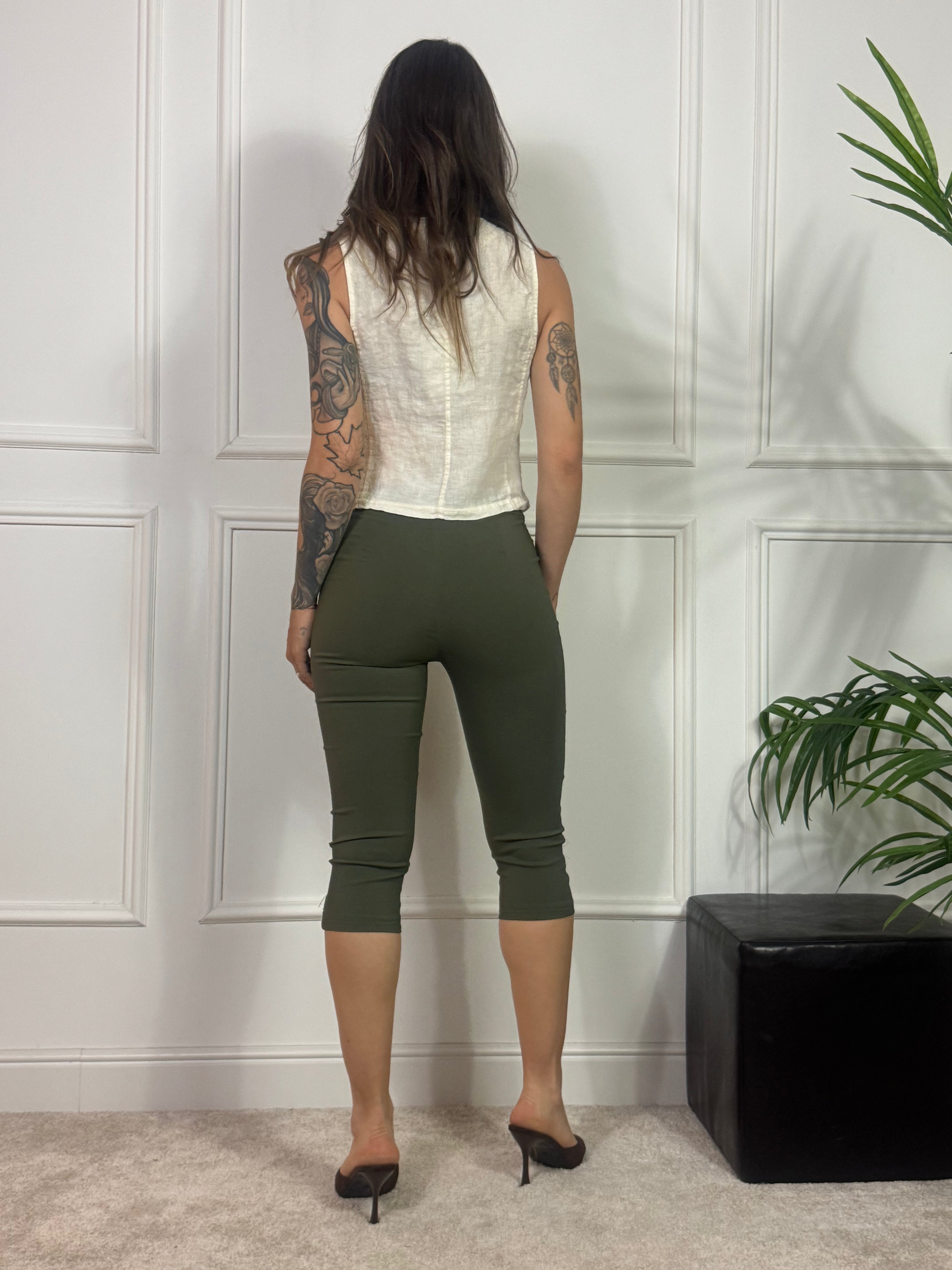 Pantalone bermuda pinocchietto in viscosa elasticizzata Victoria ILMH