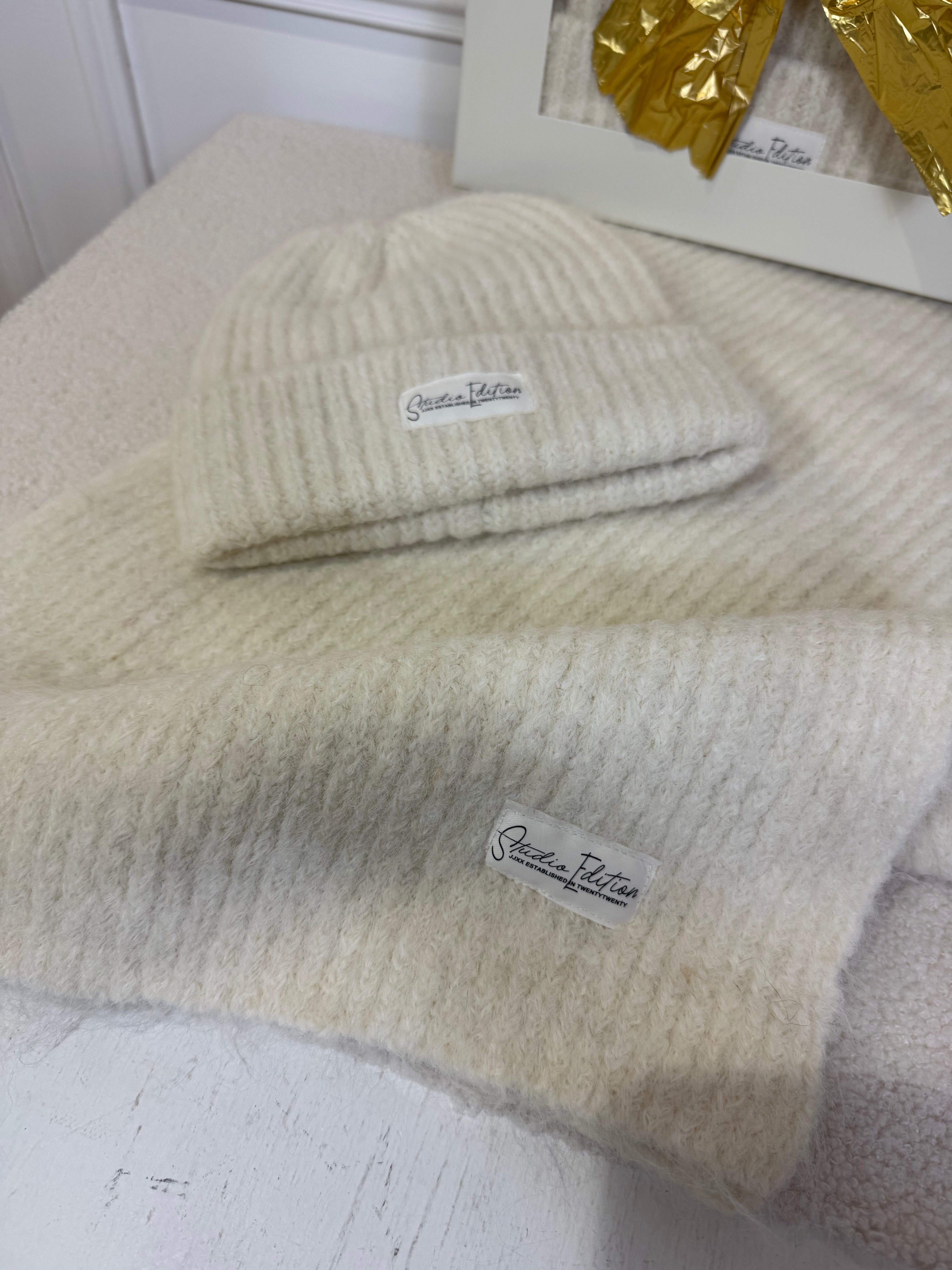 SET COMPLETO CUFFIA + SCIARPA misto lana JJXX