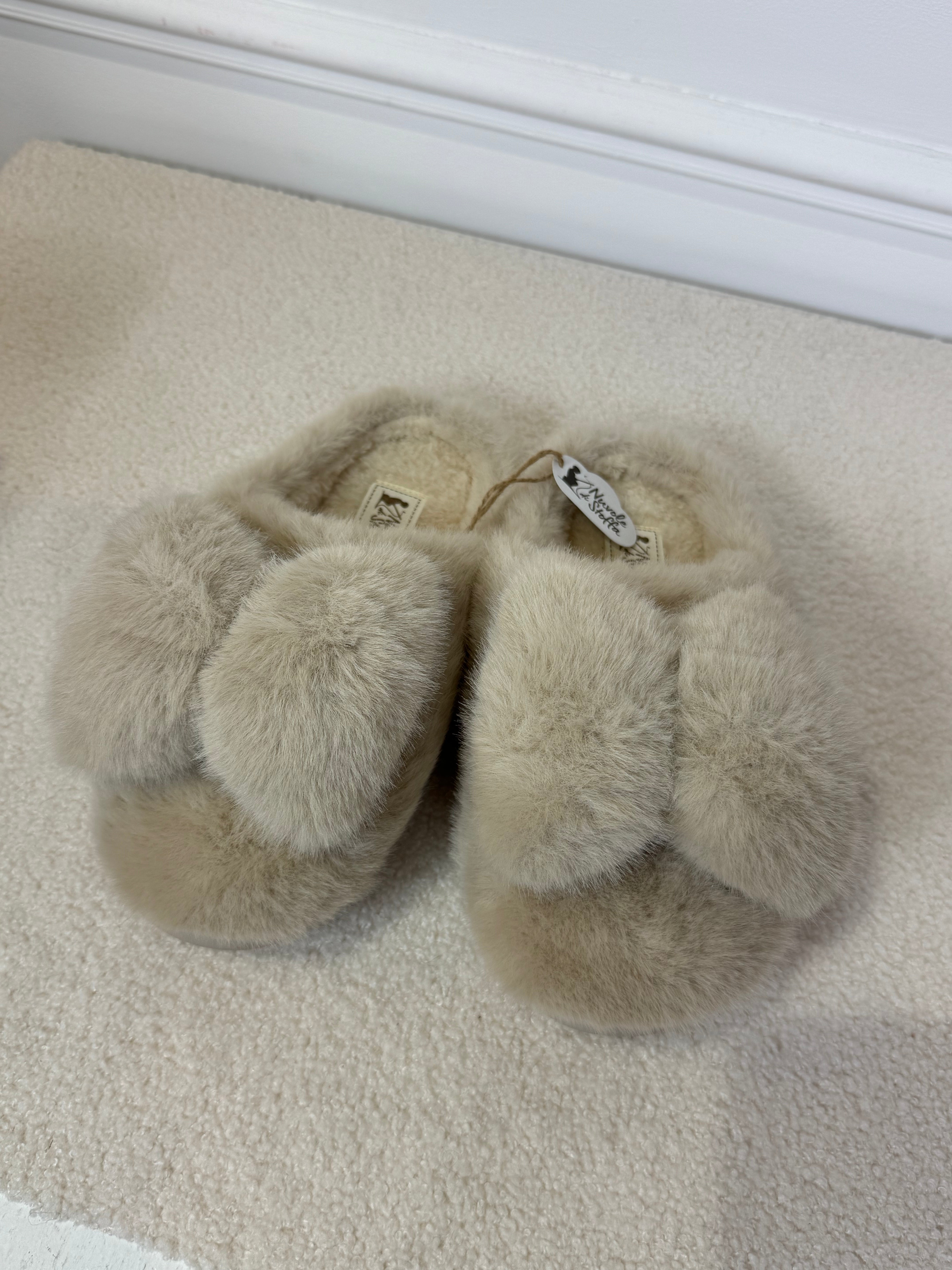 Ciabatta peluche FIOCCO