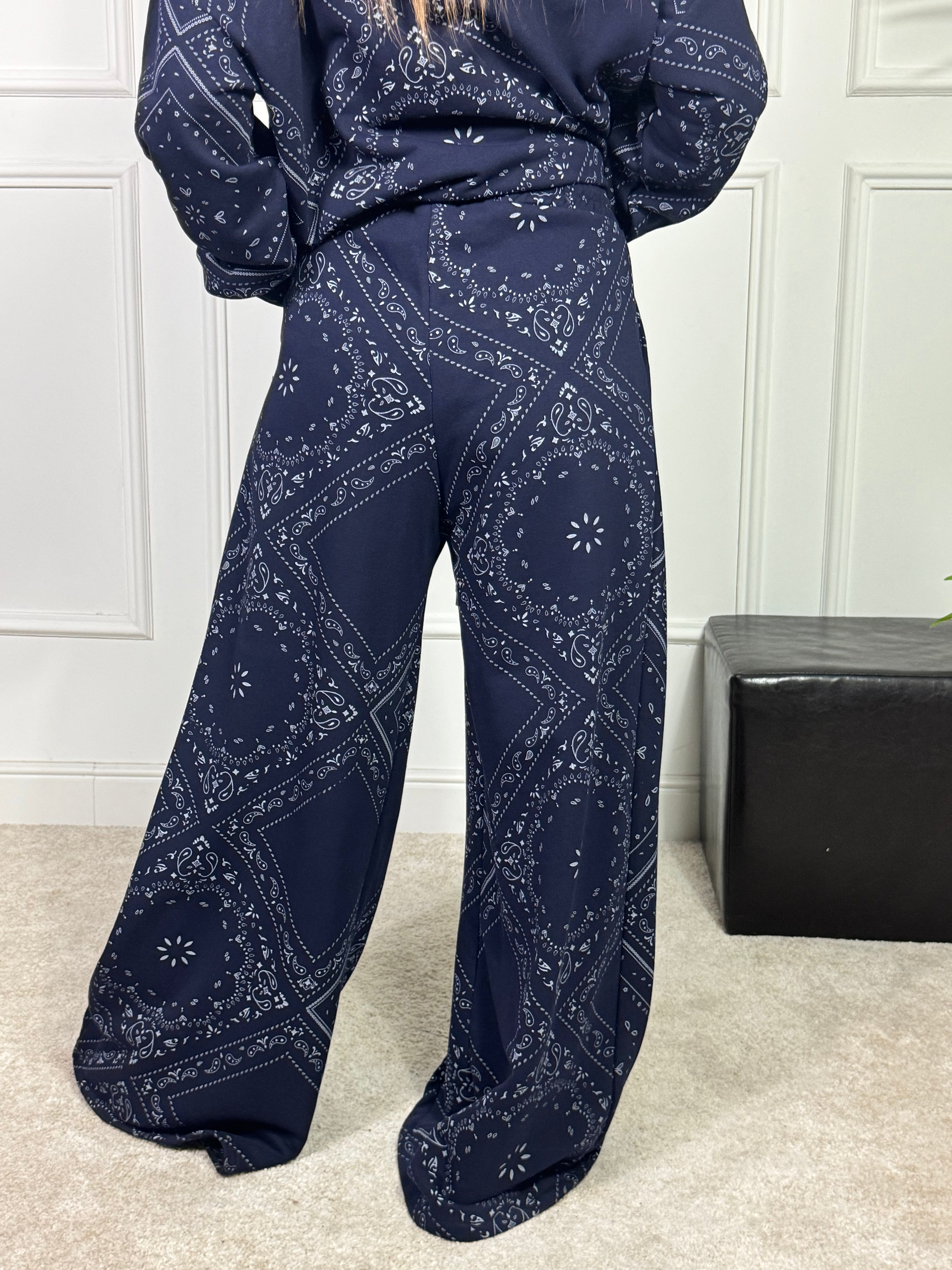 PANTALONE in felpa garzata PALAZZO Kikisix fantasia BANDANA