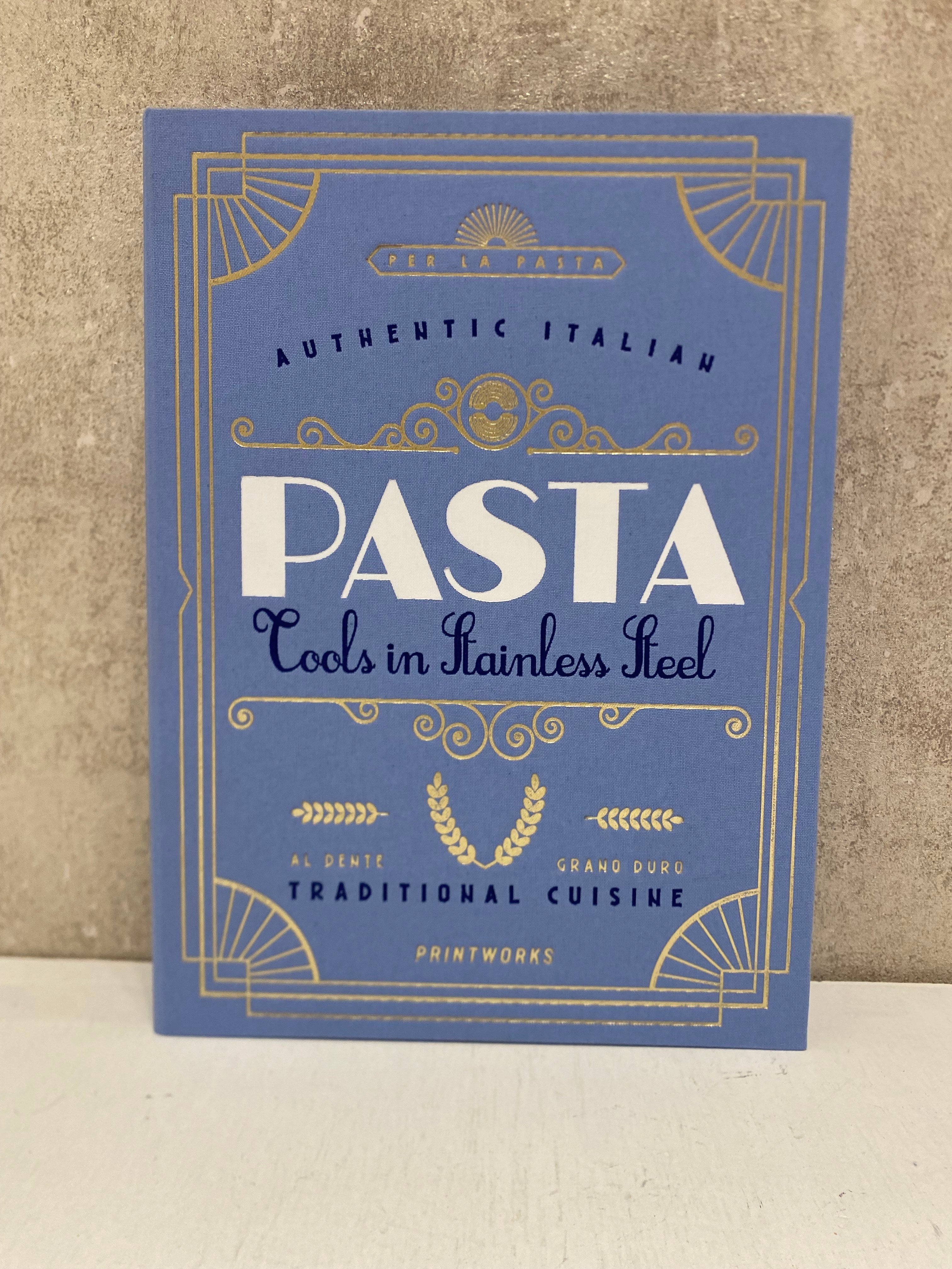 PASTA scatola con utensili