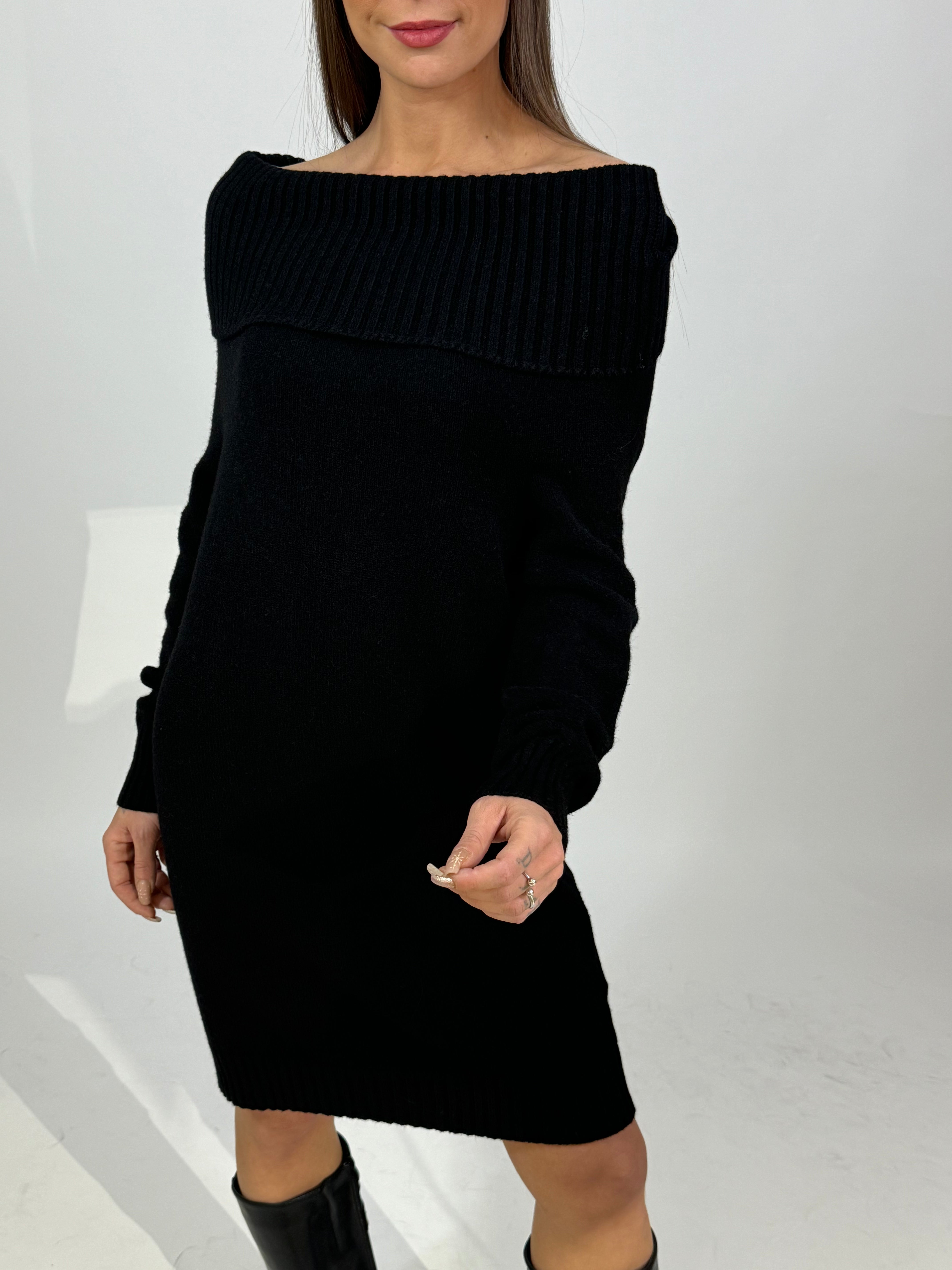 Abito di maglia over Susy Mix collo a ciambella /shiffer a coste