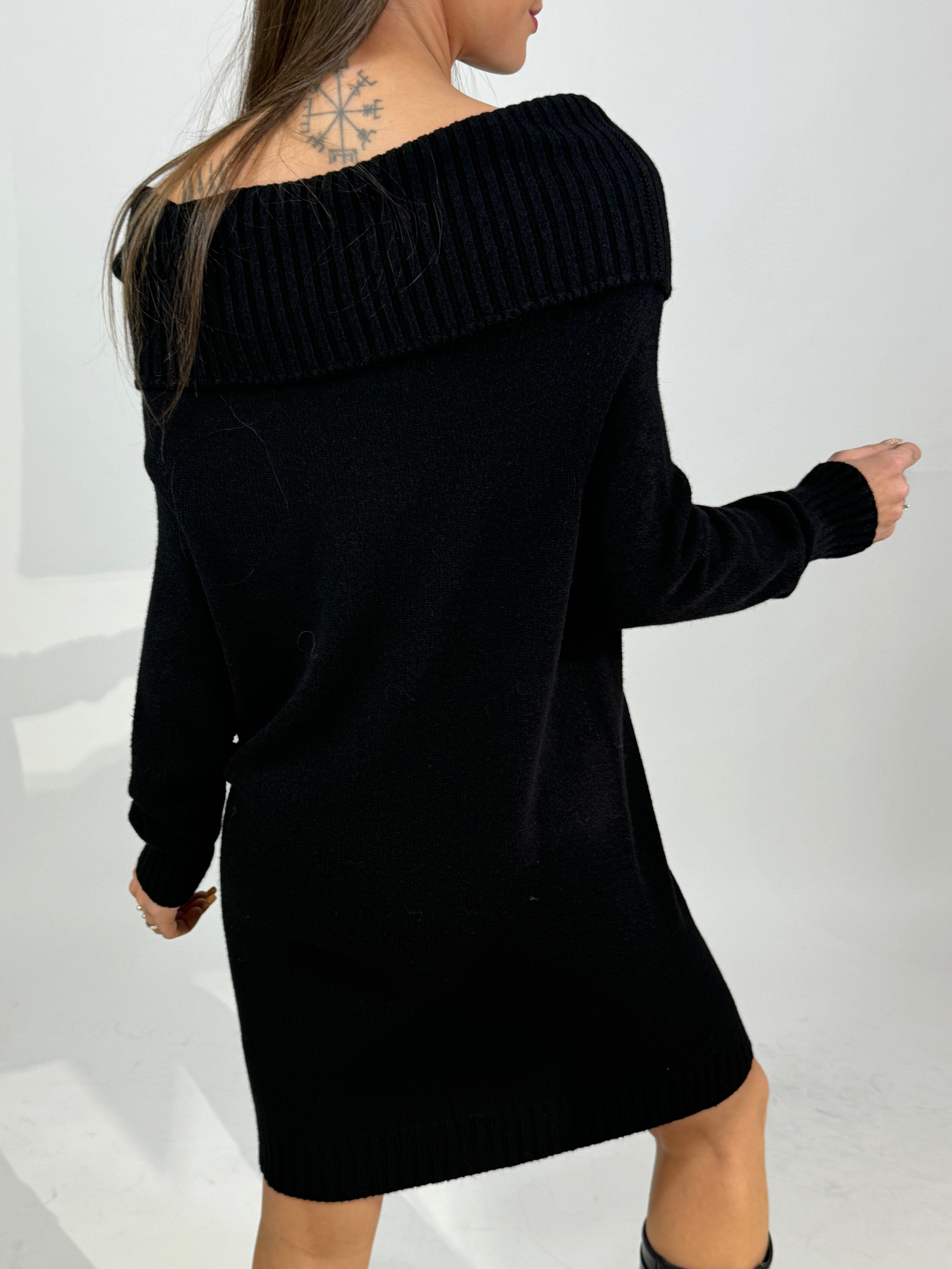 Abito di maglia over Susy Mix collo a ciambella /shiffer a coste