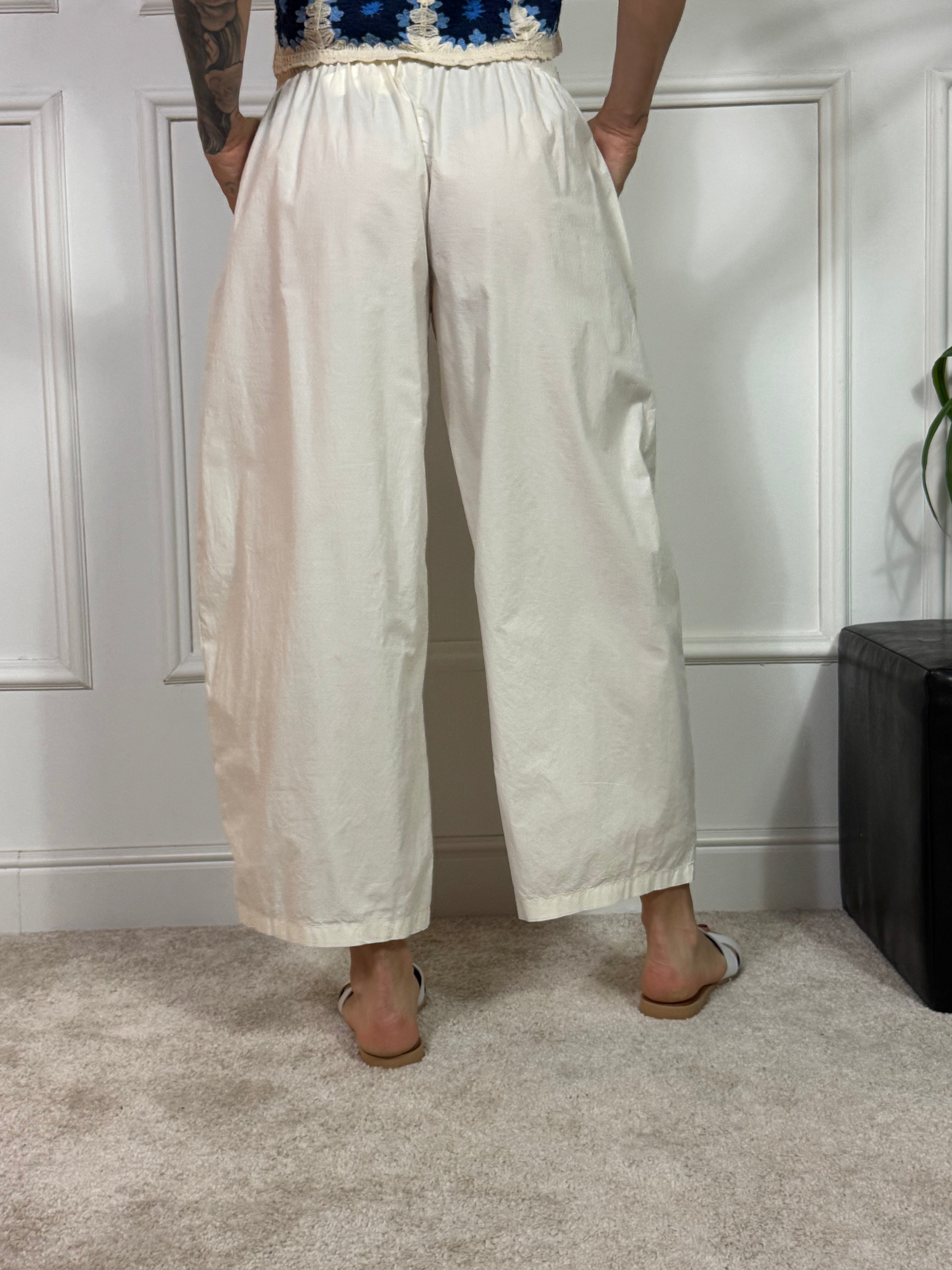 Pantalone BARREL CROPPED in cotone Victoria ILMH COMODO