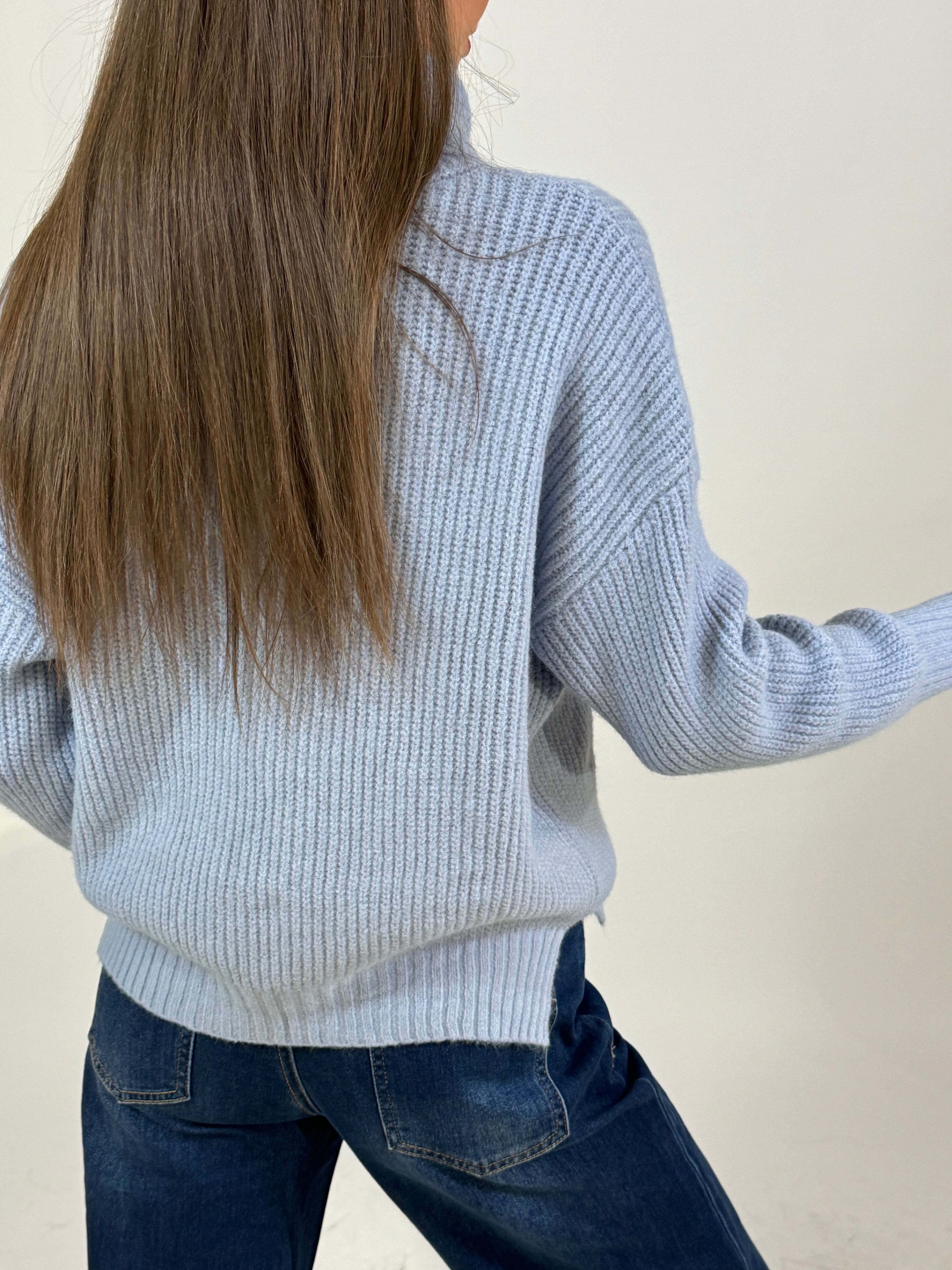 Maglione ampio collo a ciambella con spacchetti laterali Susy Mix