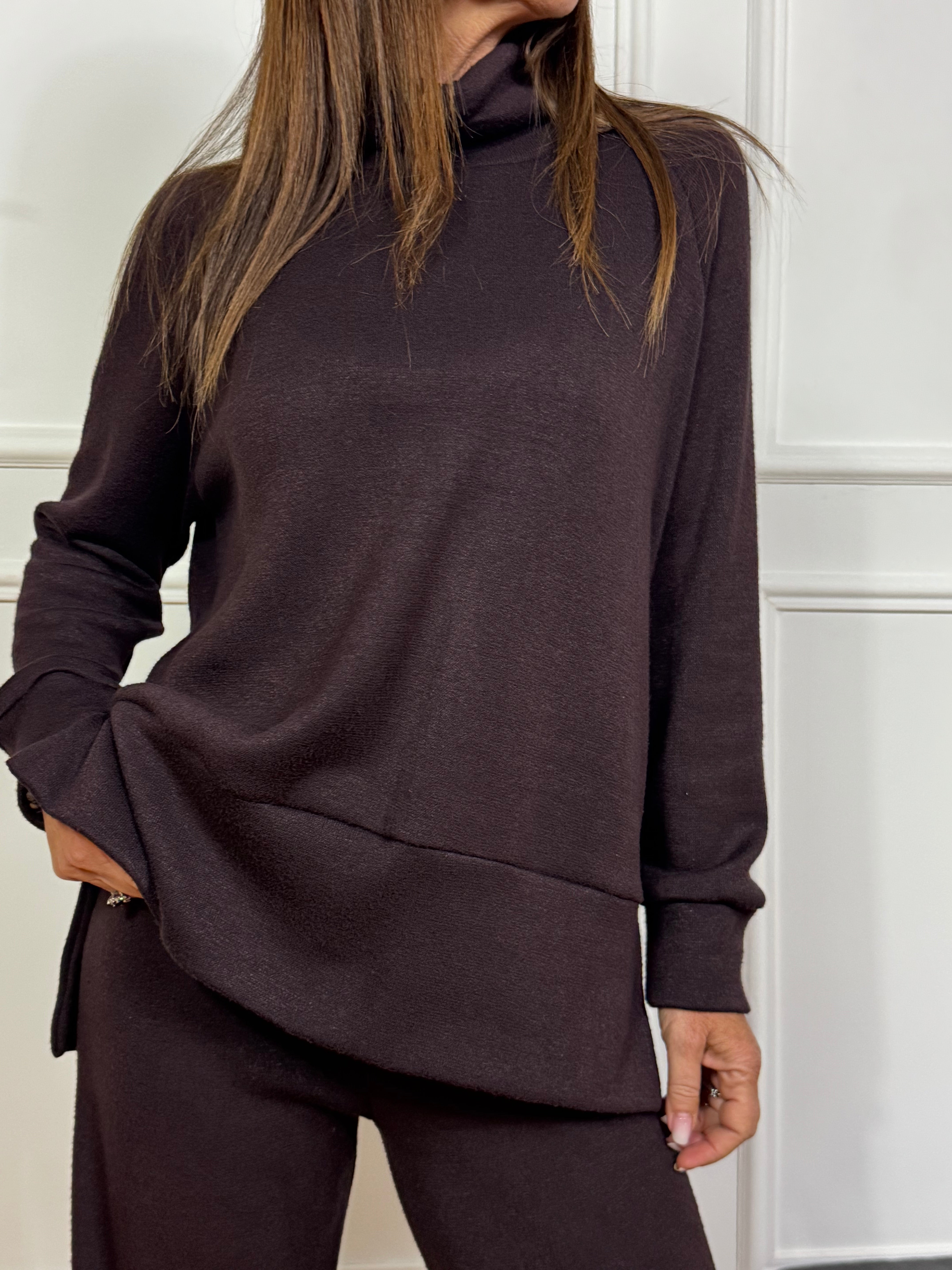 Set completo tuta in maglia Victoria ILMH MAGLIA COLLO CRATERE + PANTALONE AMPIO