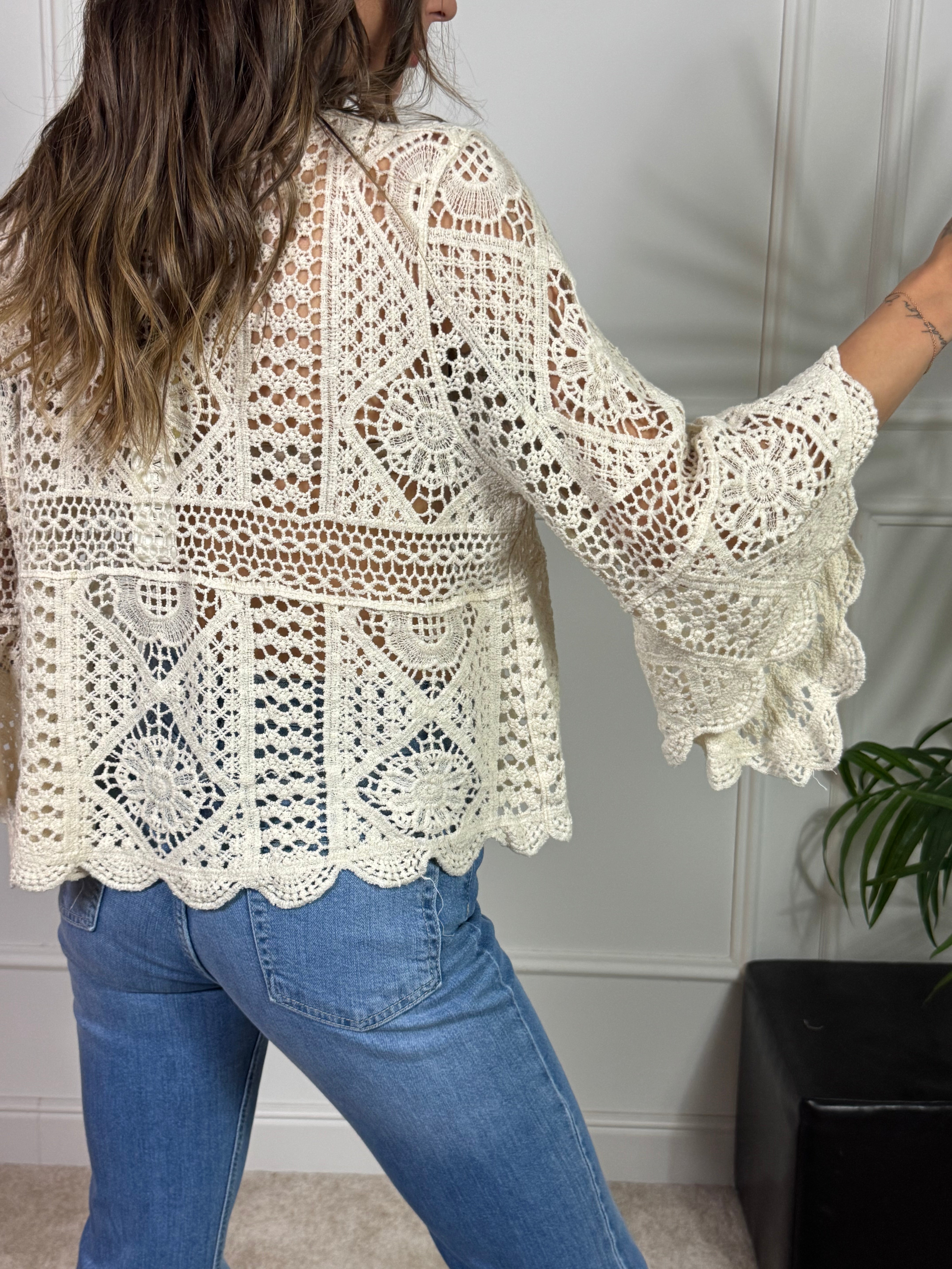 MAGLIA TRAFORATA CROCHET Victoria ILMH COMODA