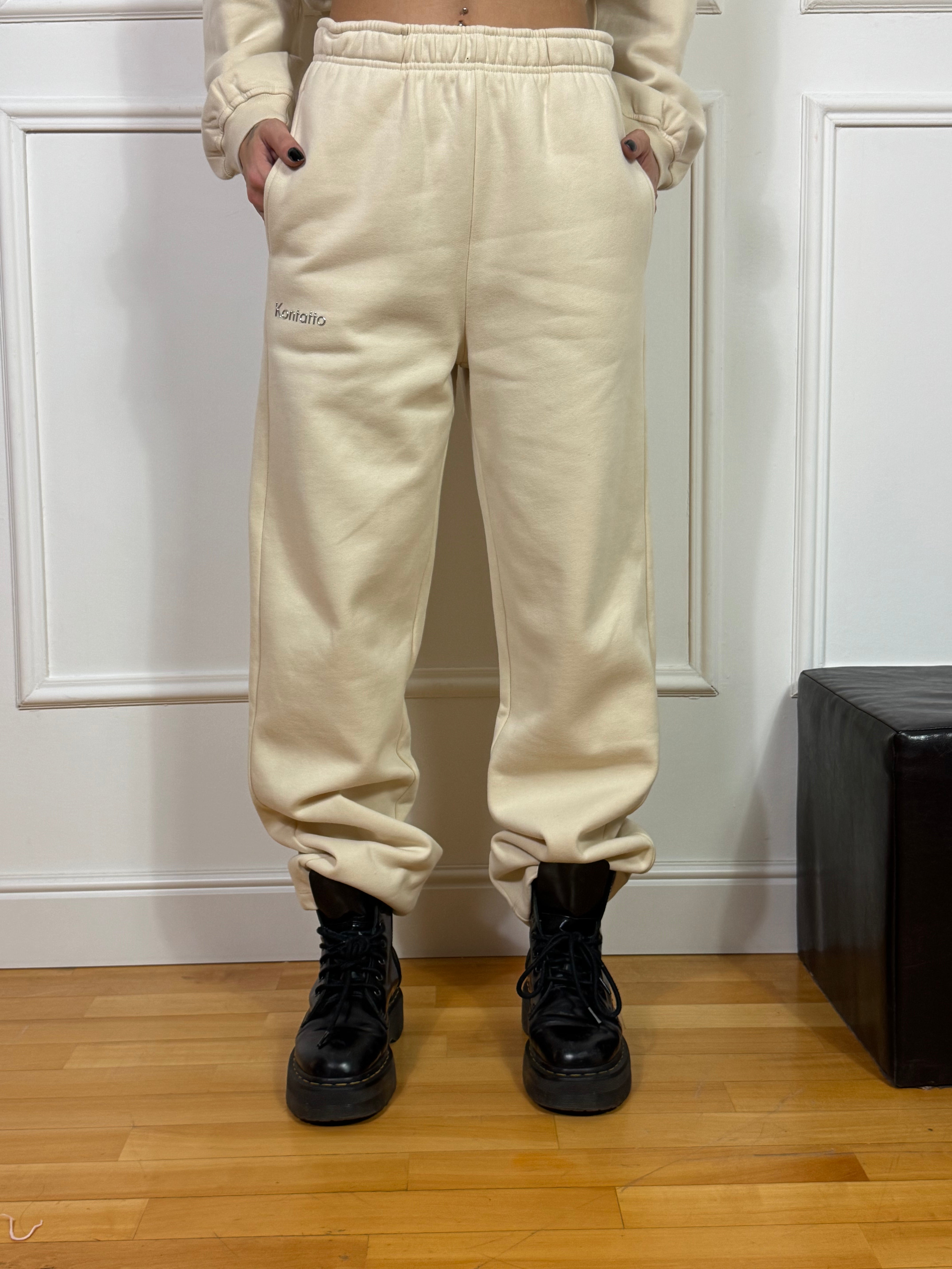 Pantalone tuta Kontatto