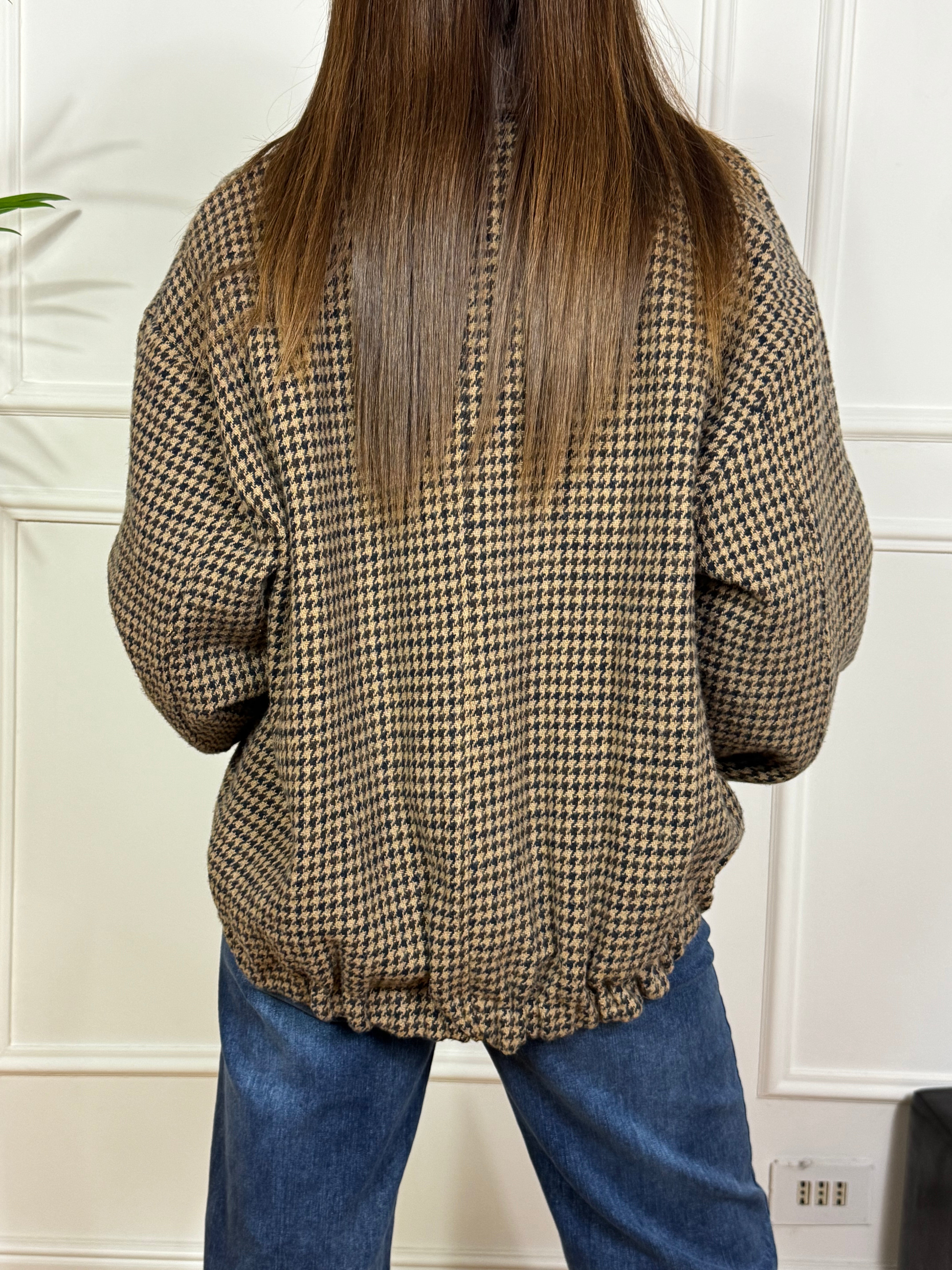 Giacca bomber oversize in pannetto Victoria ILMH fantasia pied-de-poule e colletto in velluto