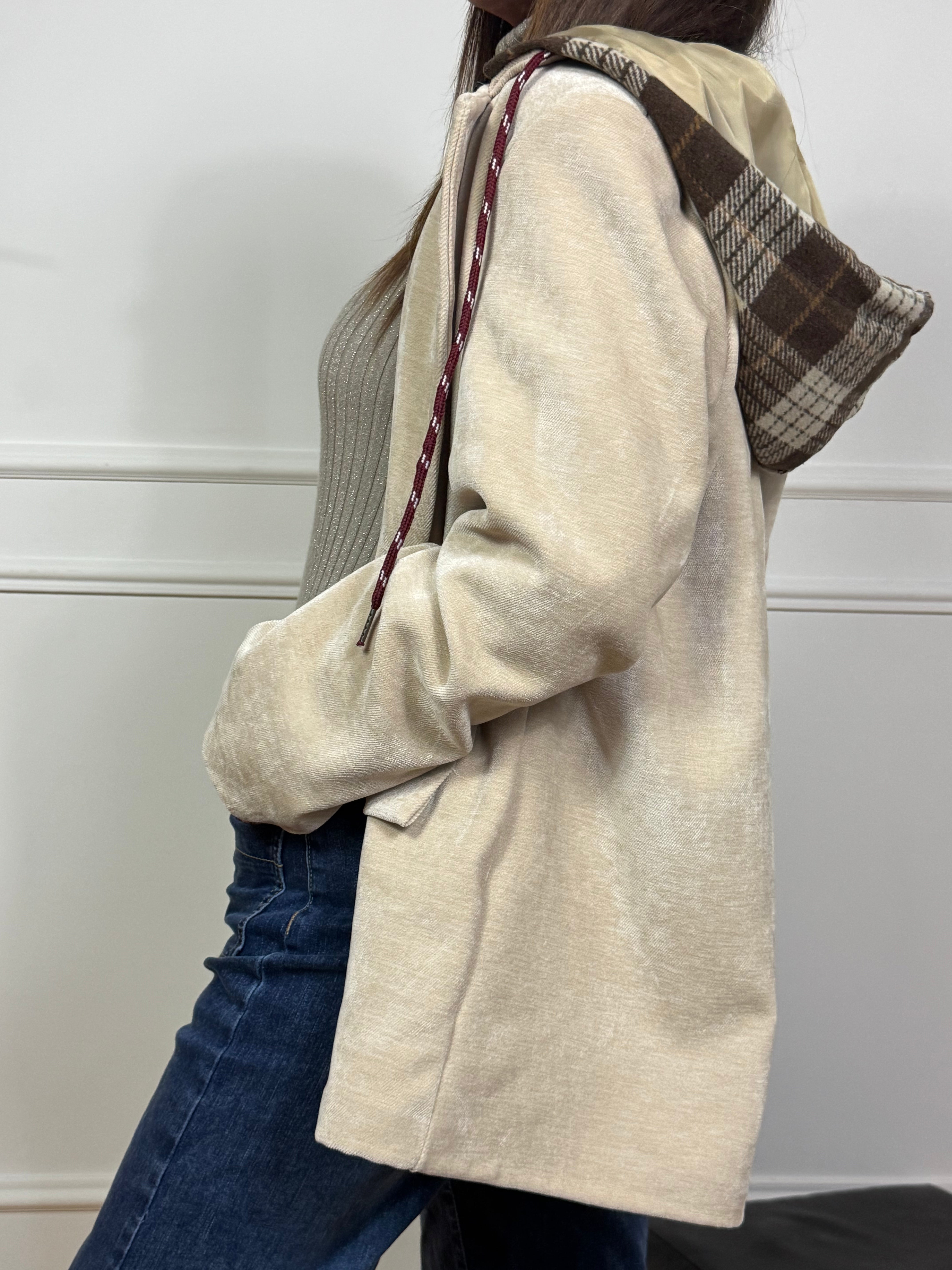 Giacca blazer in velluto Victoria ILMH con cappuccio scozzese removibile