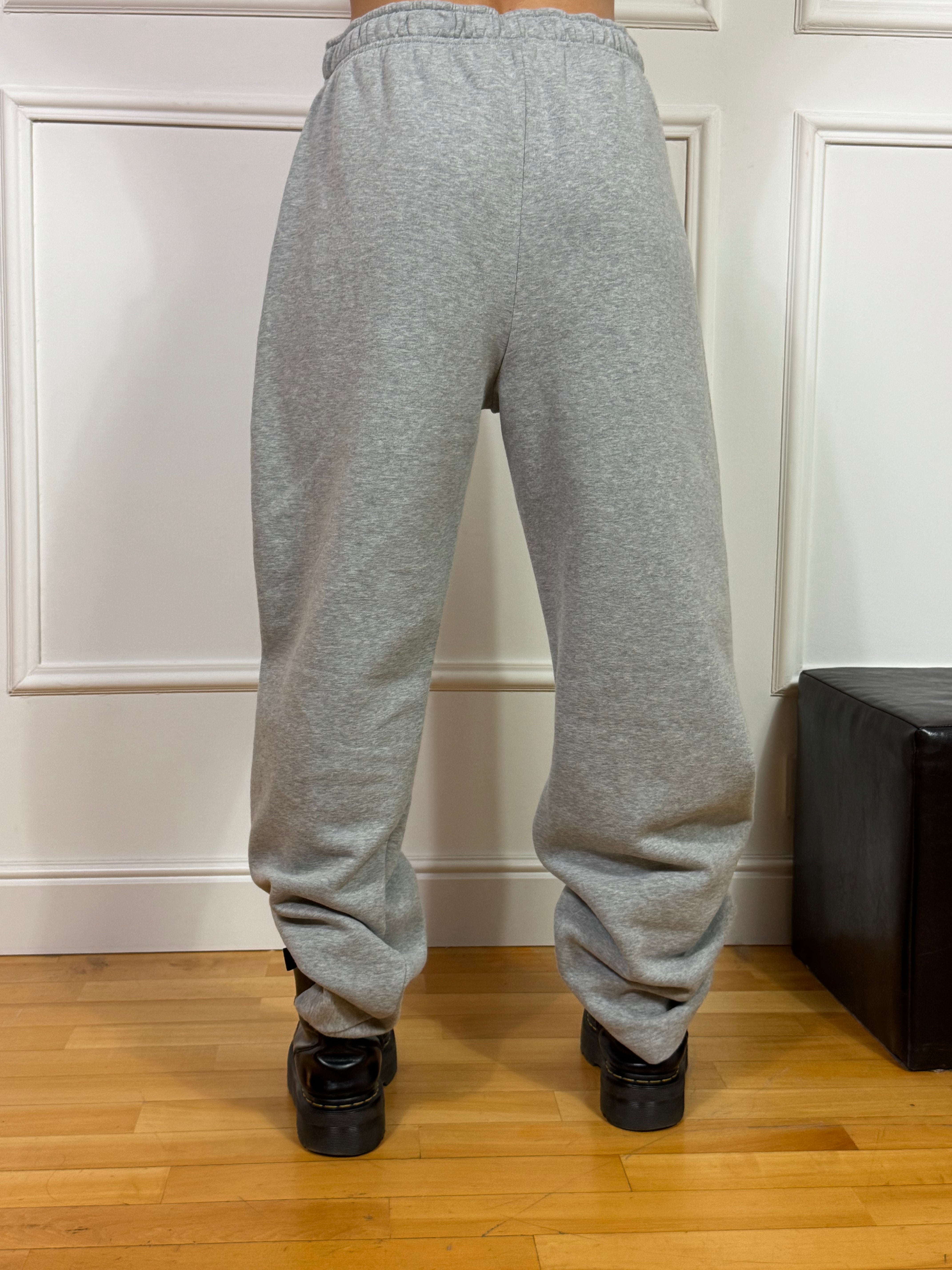 Pantalone tuta Kontatto