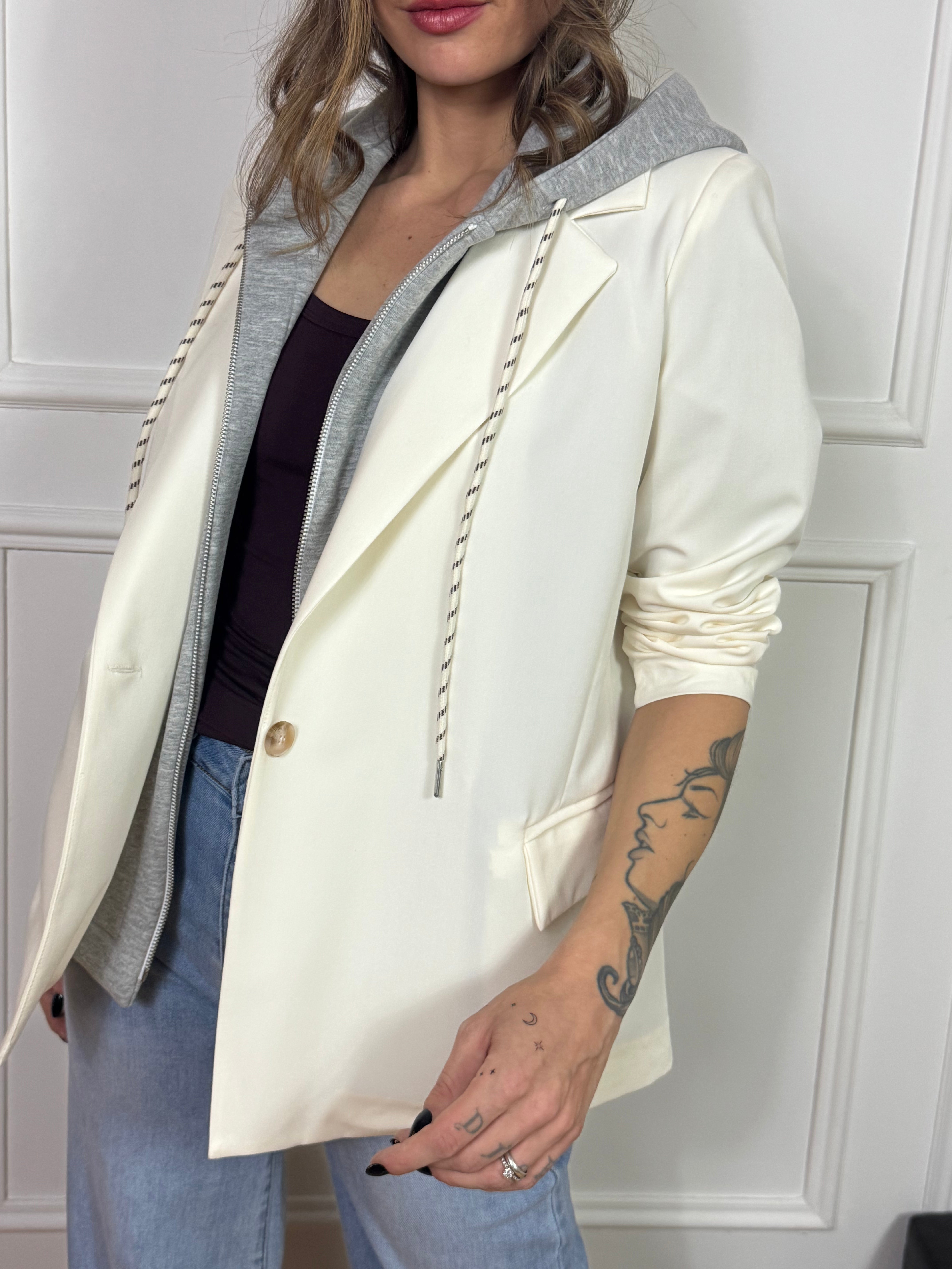 Giacca blazer con cappuccio VICTORIA ILMH