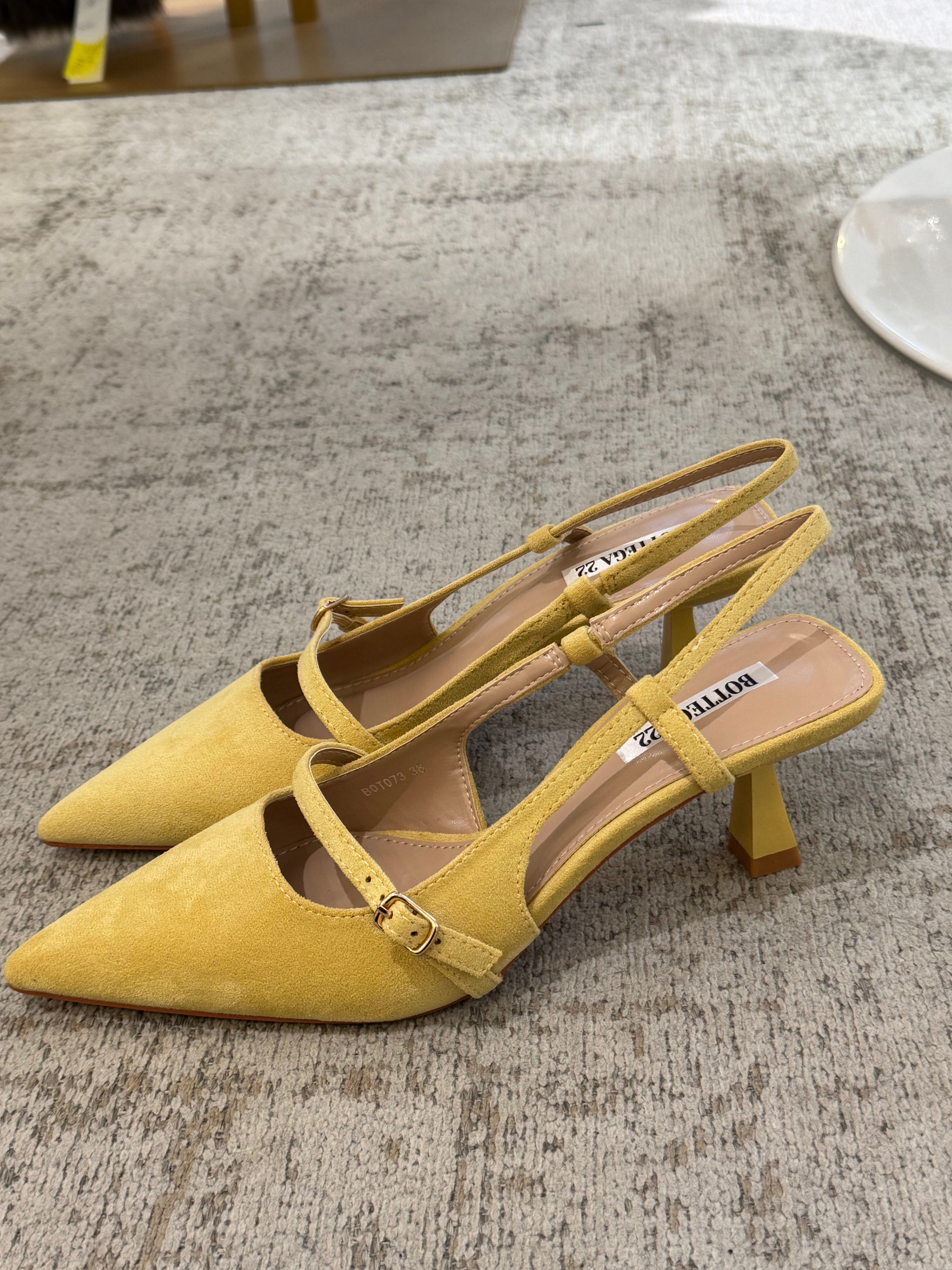 Scarpa SLING-BACK in ecopelle effetto scamosciato