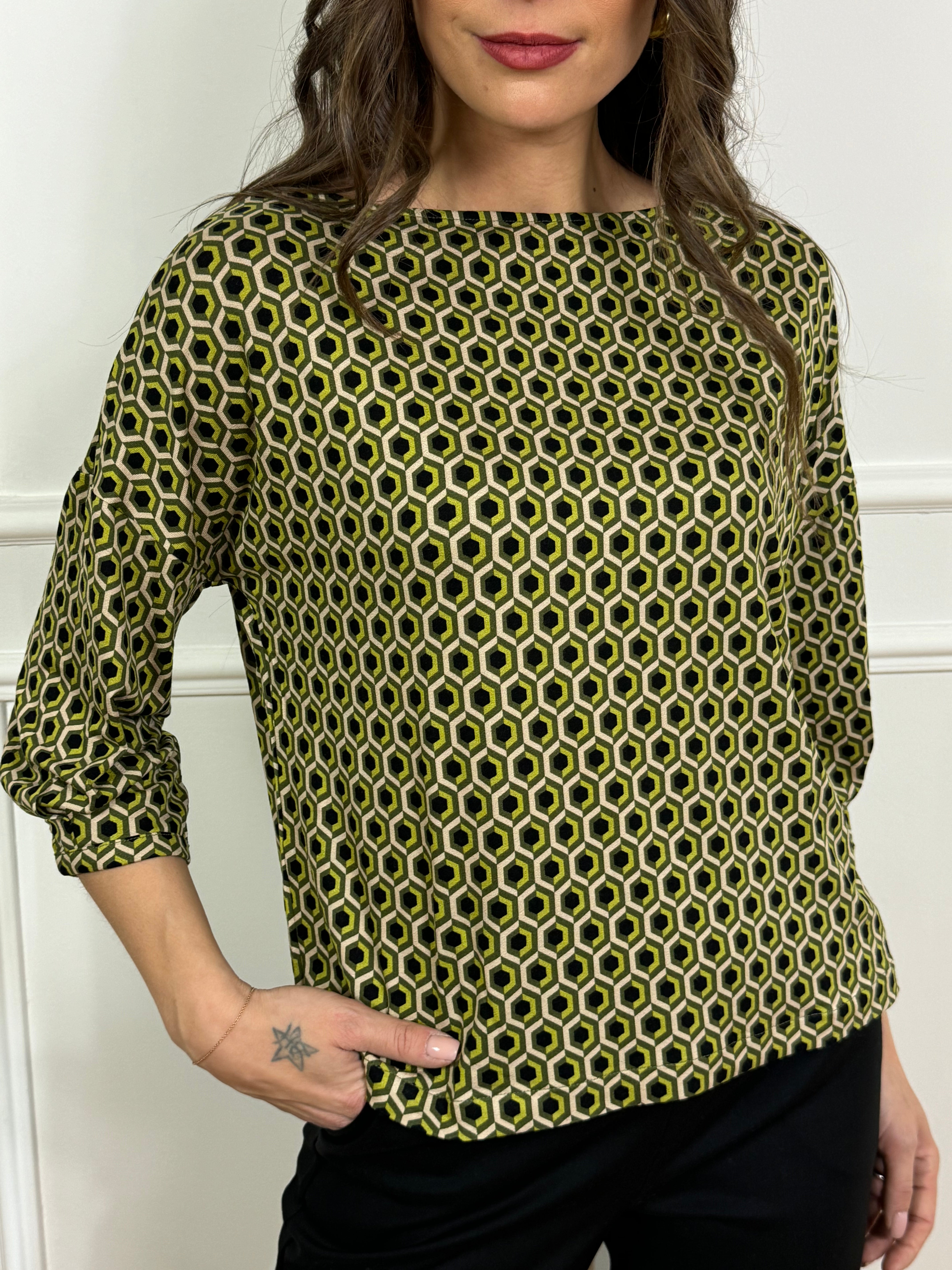 Maglia in viscosa elasticizzata Ragno fantasia GEOMETRICA