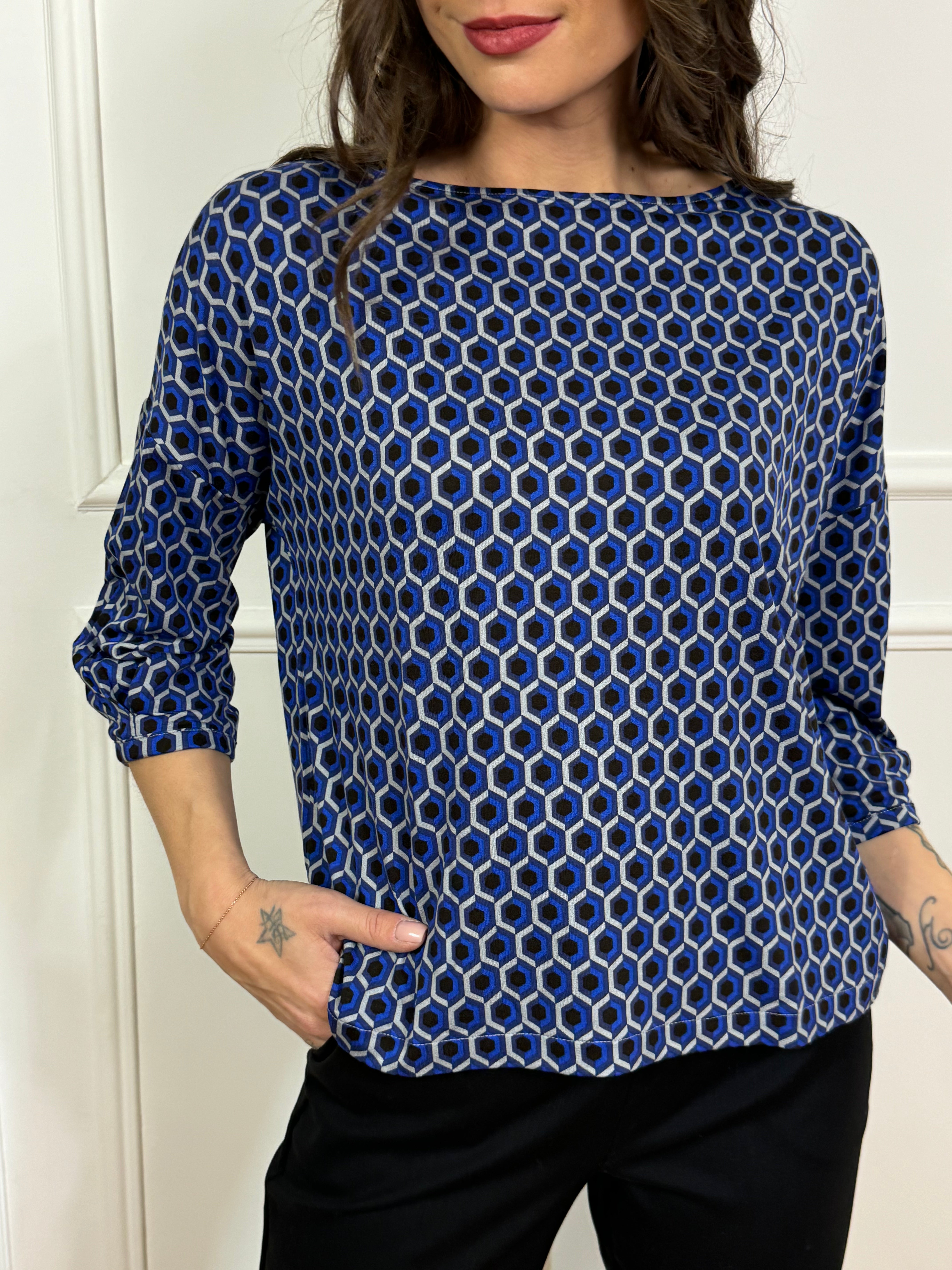 Maglia in viscosa elasticizzata Ragno fantasia GEOMETRICA