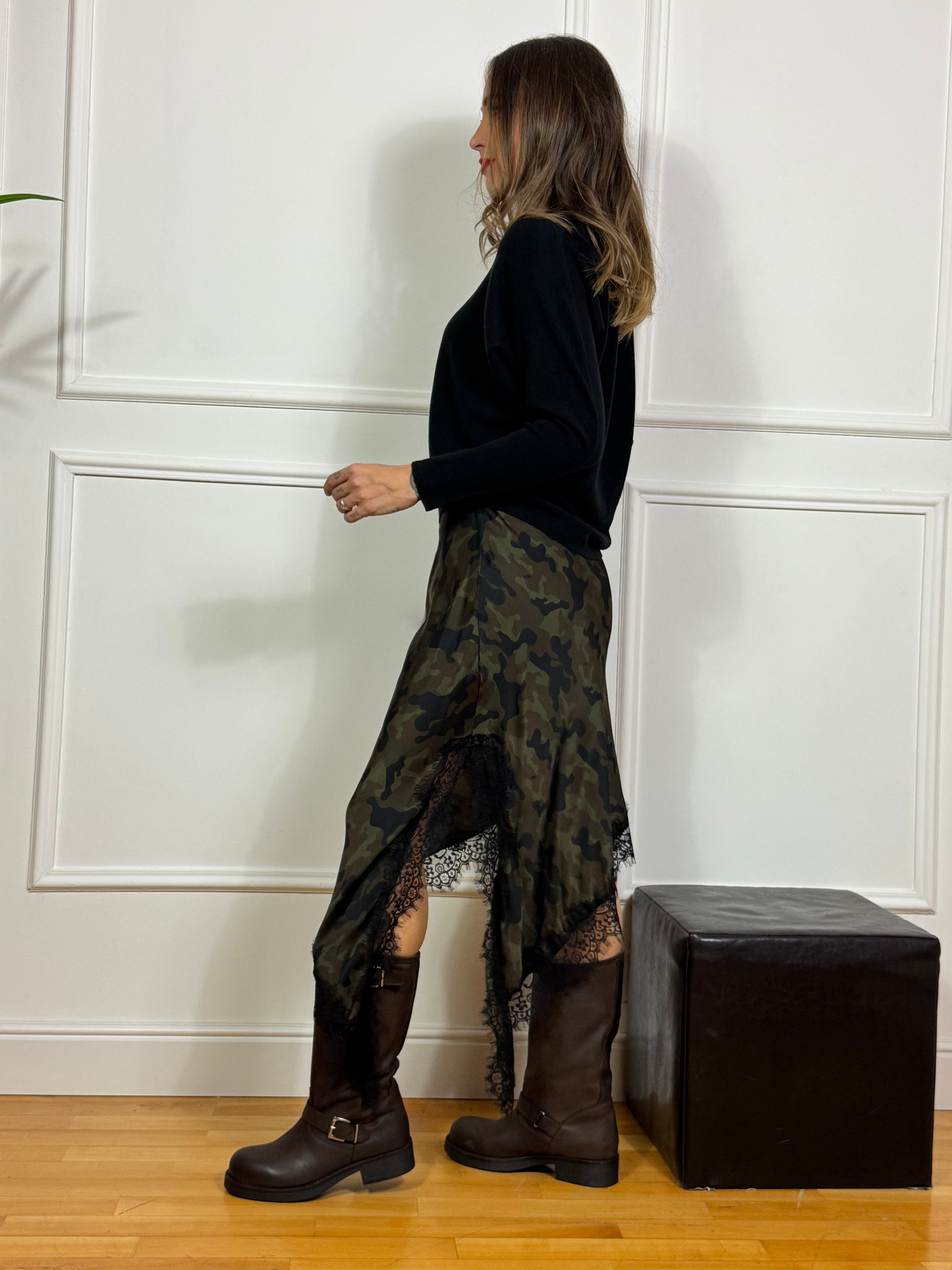 Gonna asimmetrica in raso Victoria ILMH fantasia militare