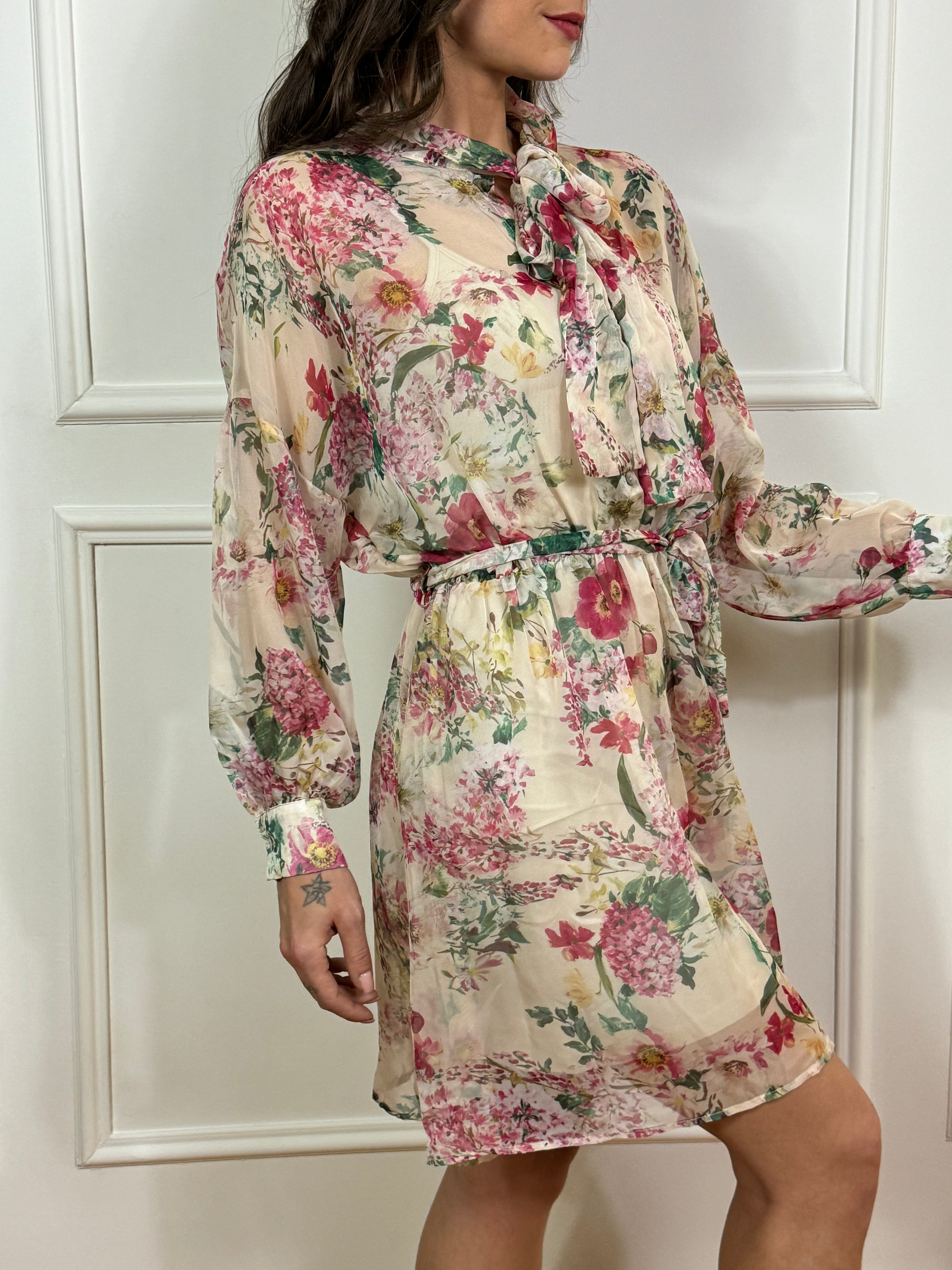 Abito georgette Susy Mix fantasia floreale con fiocco