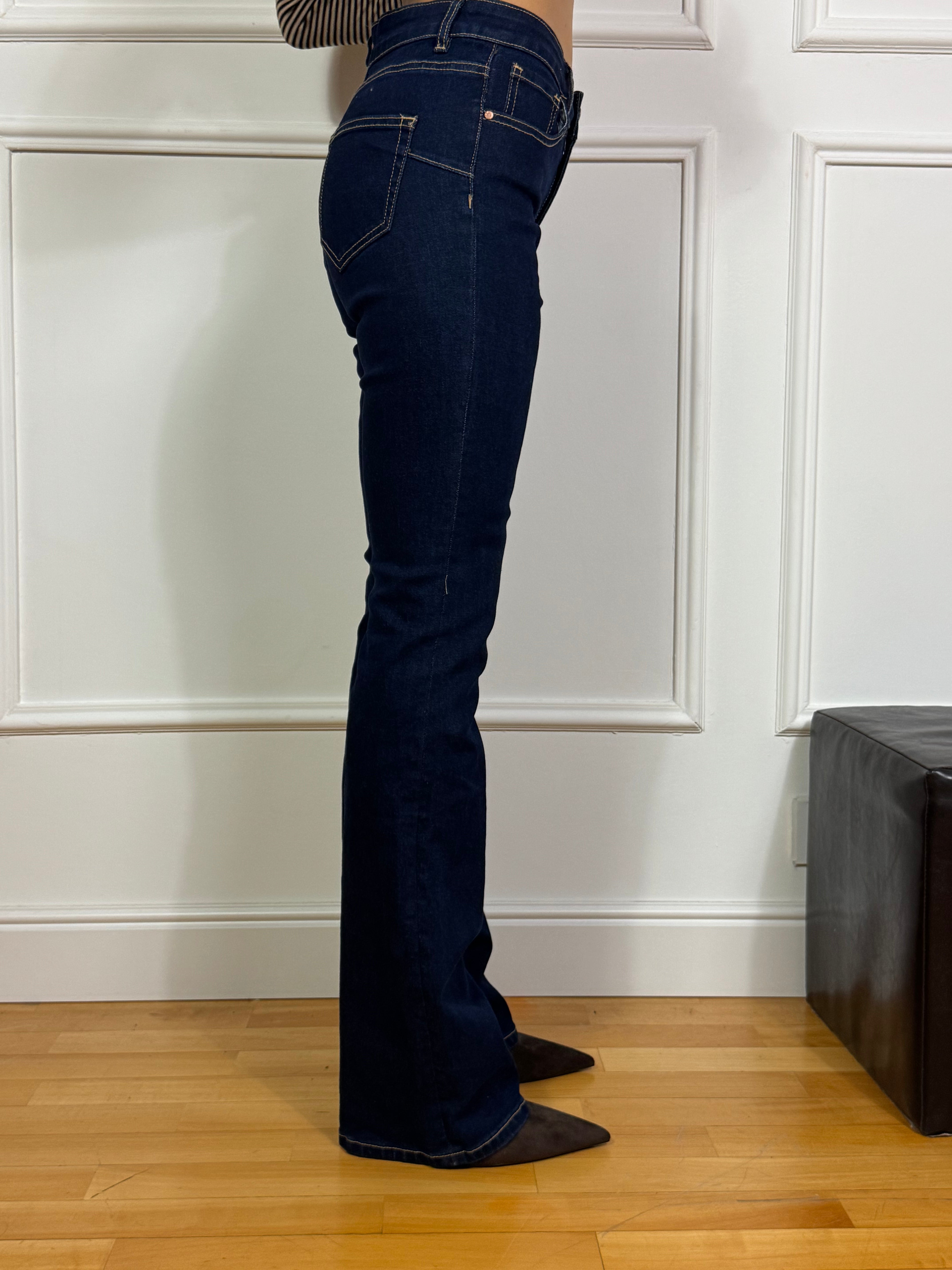 Jeans Victoria ILMH ZAMPA - CUCITURE A CONTRASTO