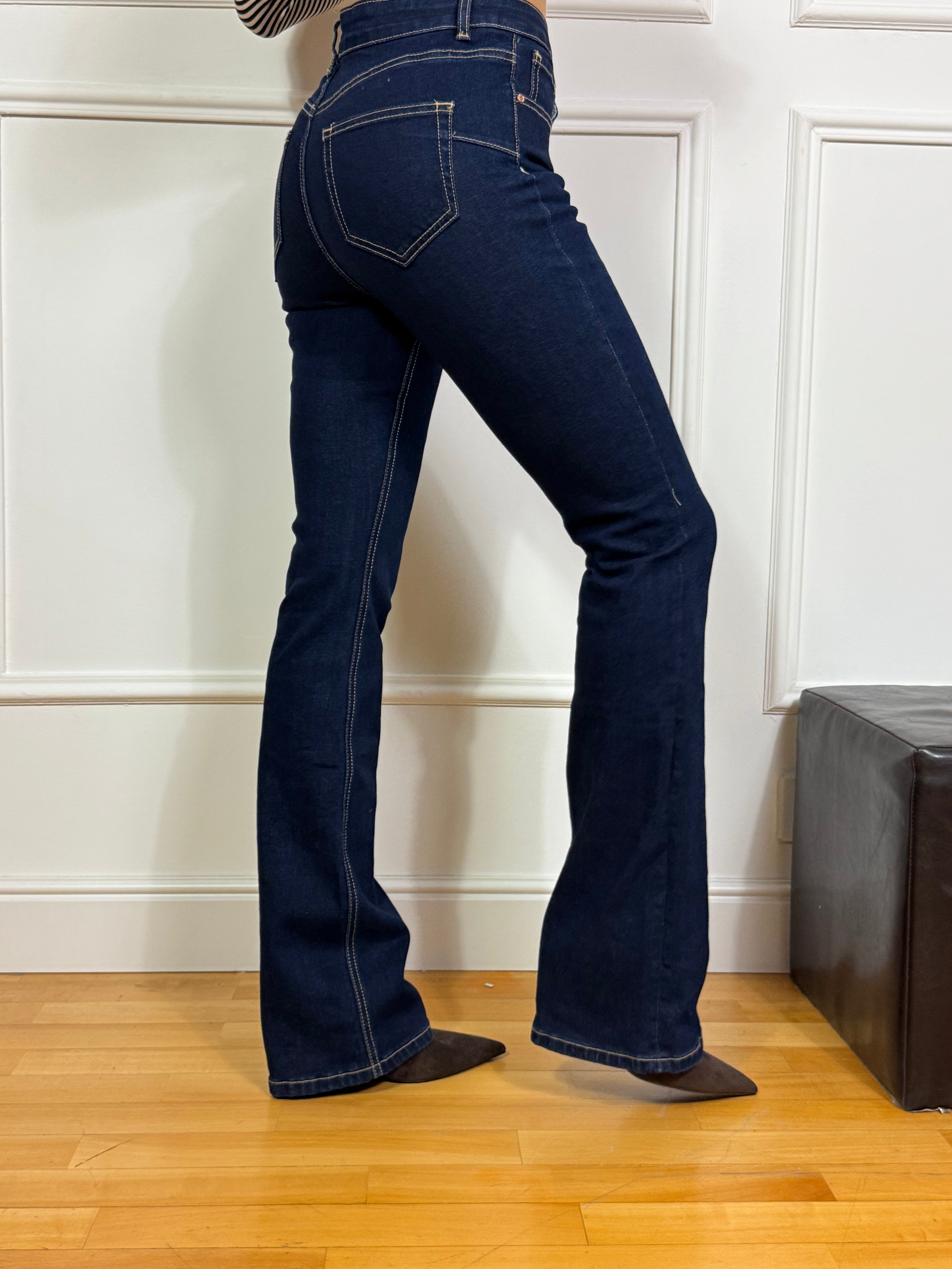 Jeans Victoria ILMH ZAMPA - CUCITURE A CONTRASTO