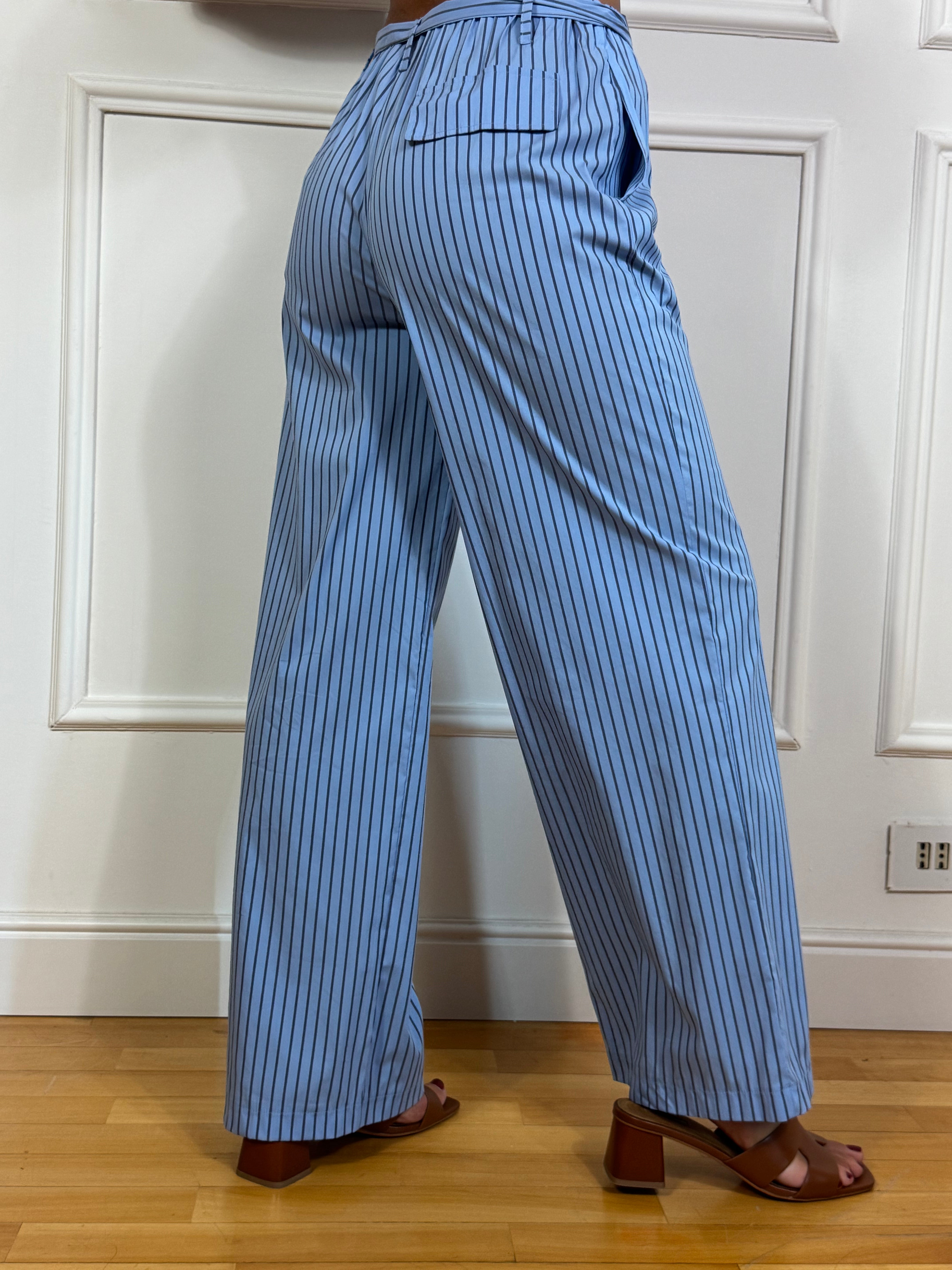 Pantalone in cotone elasticizzato Kontatto righe sottili con fusciacca