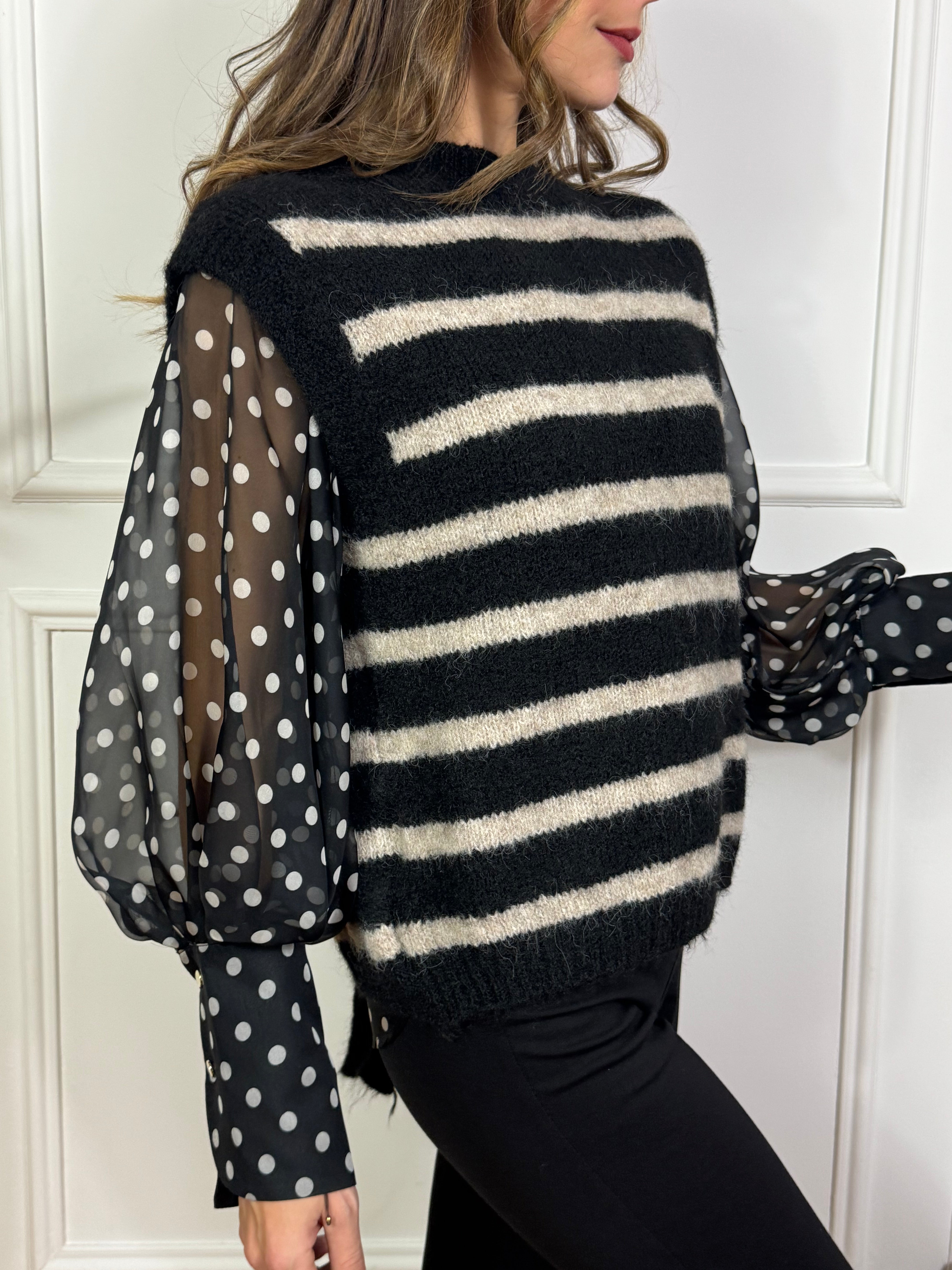 Maglia smanicata misto lana Susy Mix fantasia RIGHE CON FIOCCO DIETRO