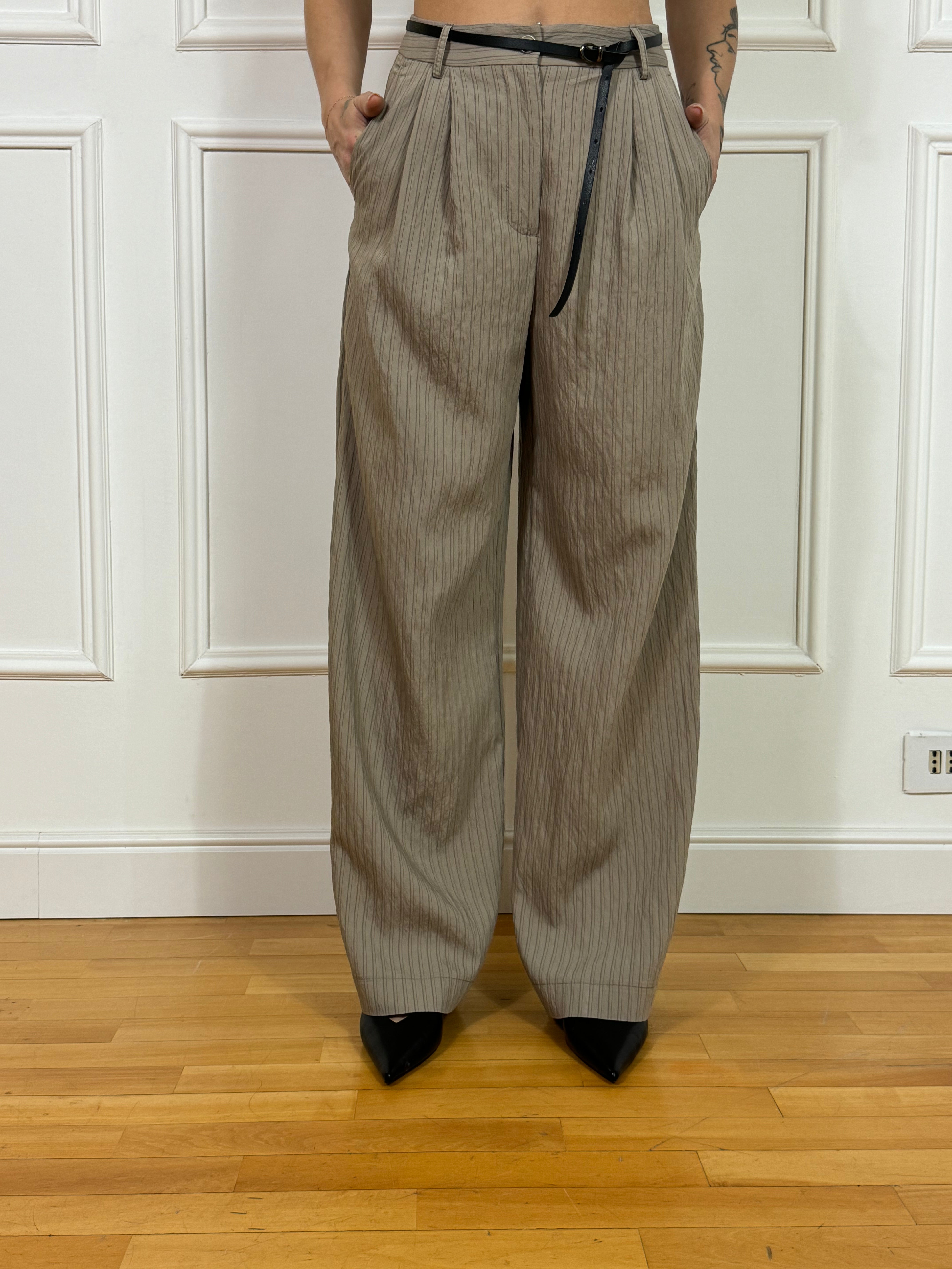 Pantalone con pinces Kontatto color tortora gessato