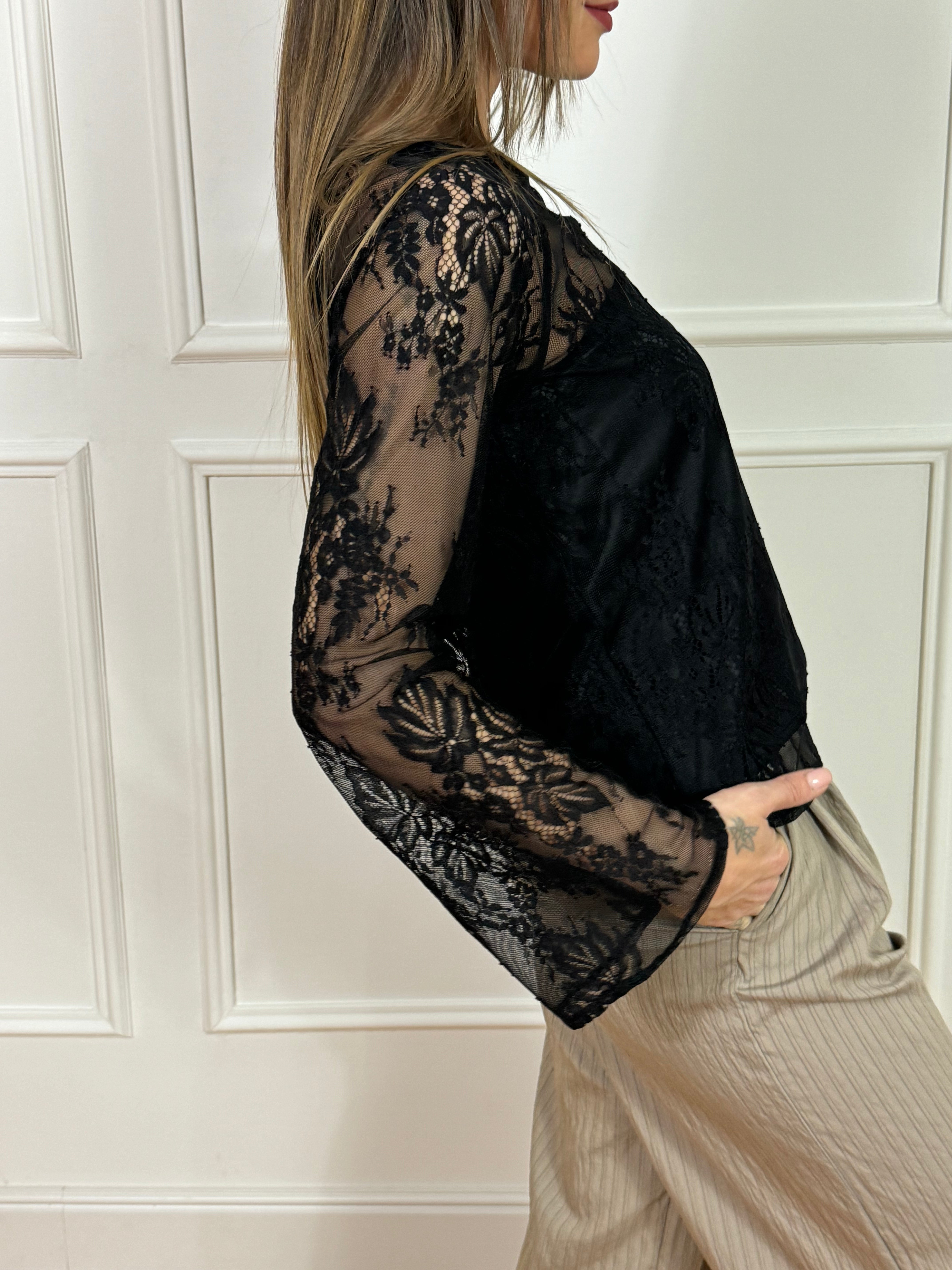 Camicia pizzo Kontatto con top in raso NERO