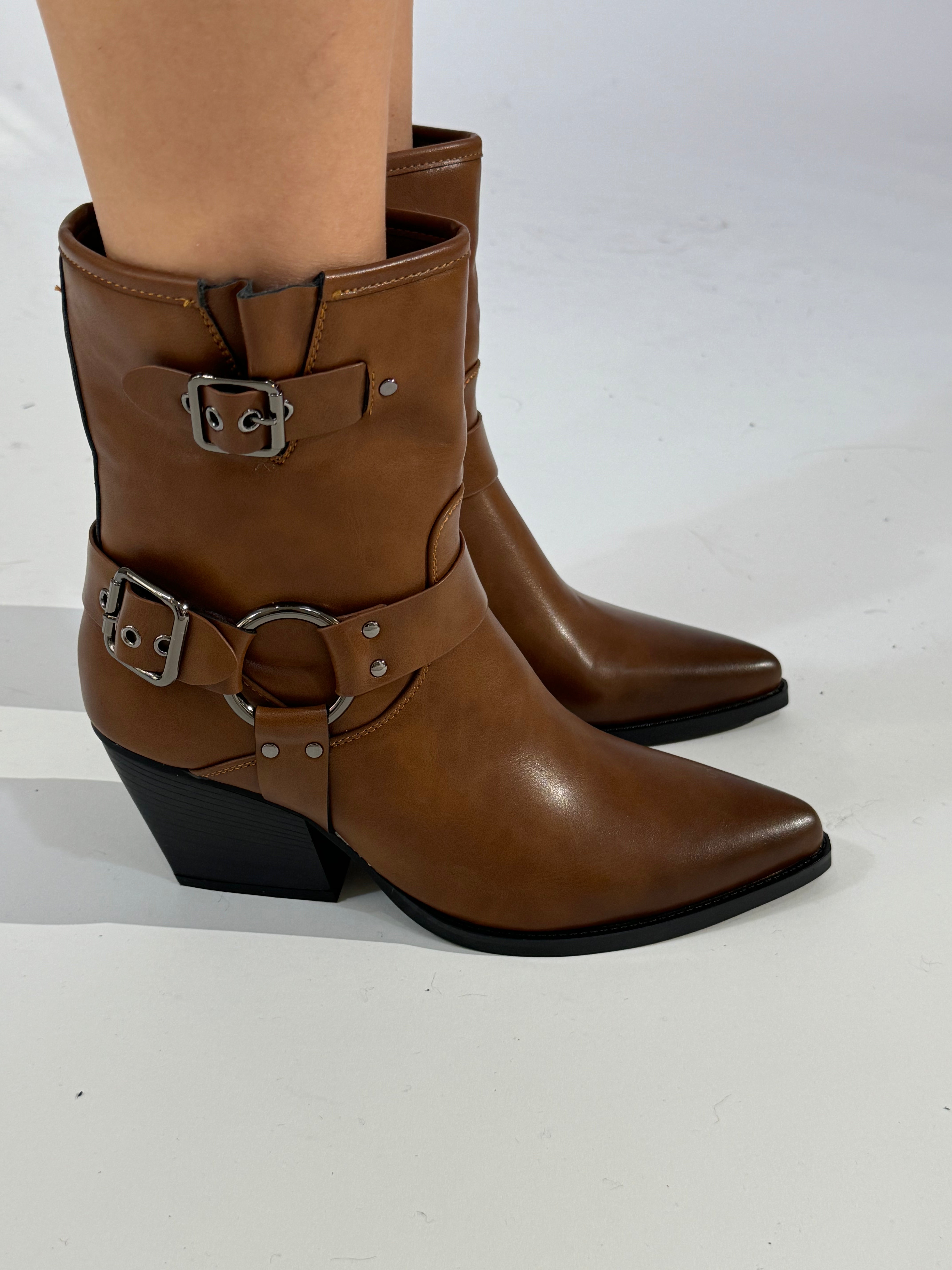 Texano basso in ecopelle con tacco CUOIO