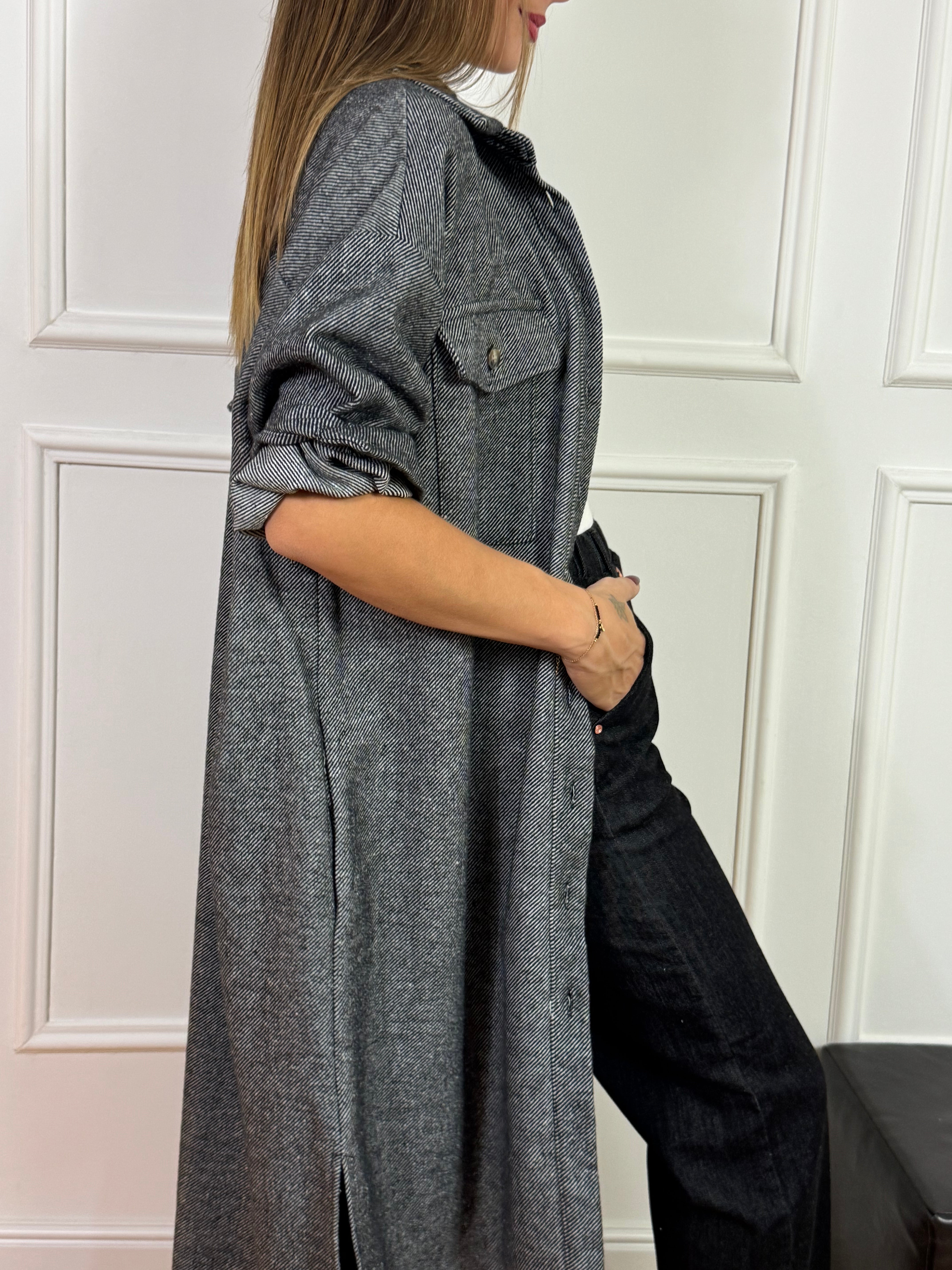 Cappotto over con taschini Victoria ILMH lavorazione spinata