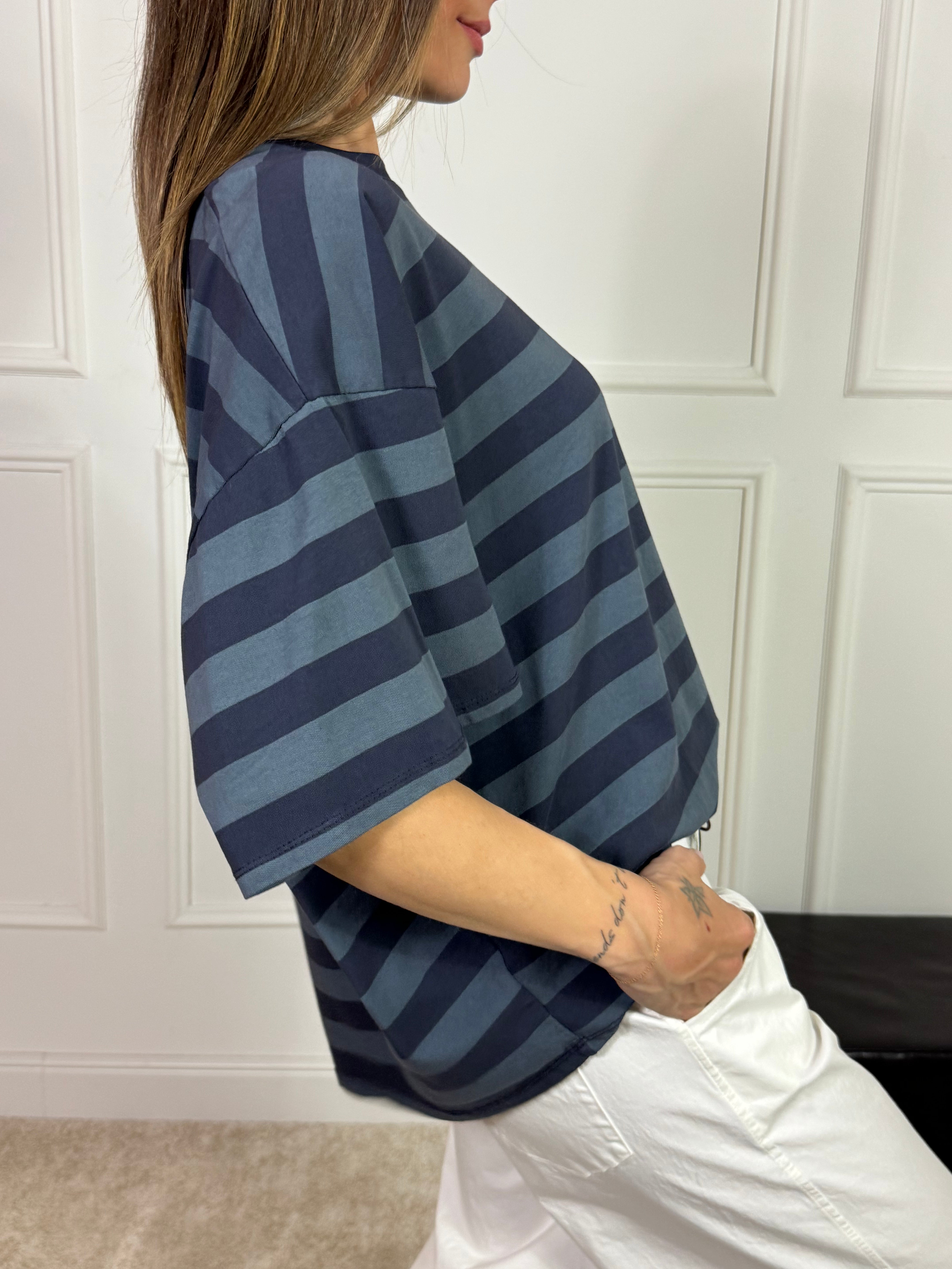 Maglia t-shirt oversize Victoria ILMH RIGHE GROSSE