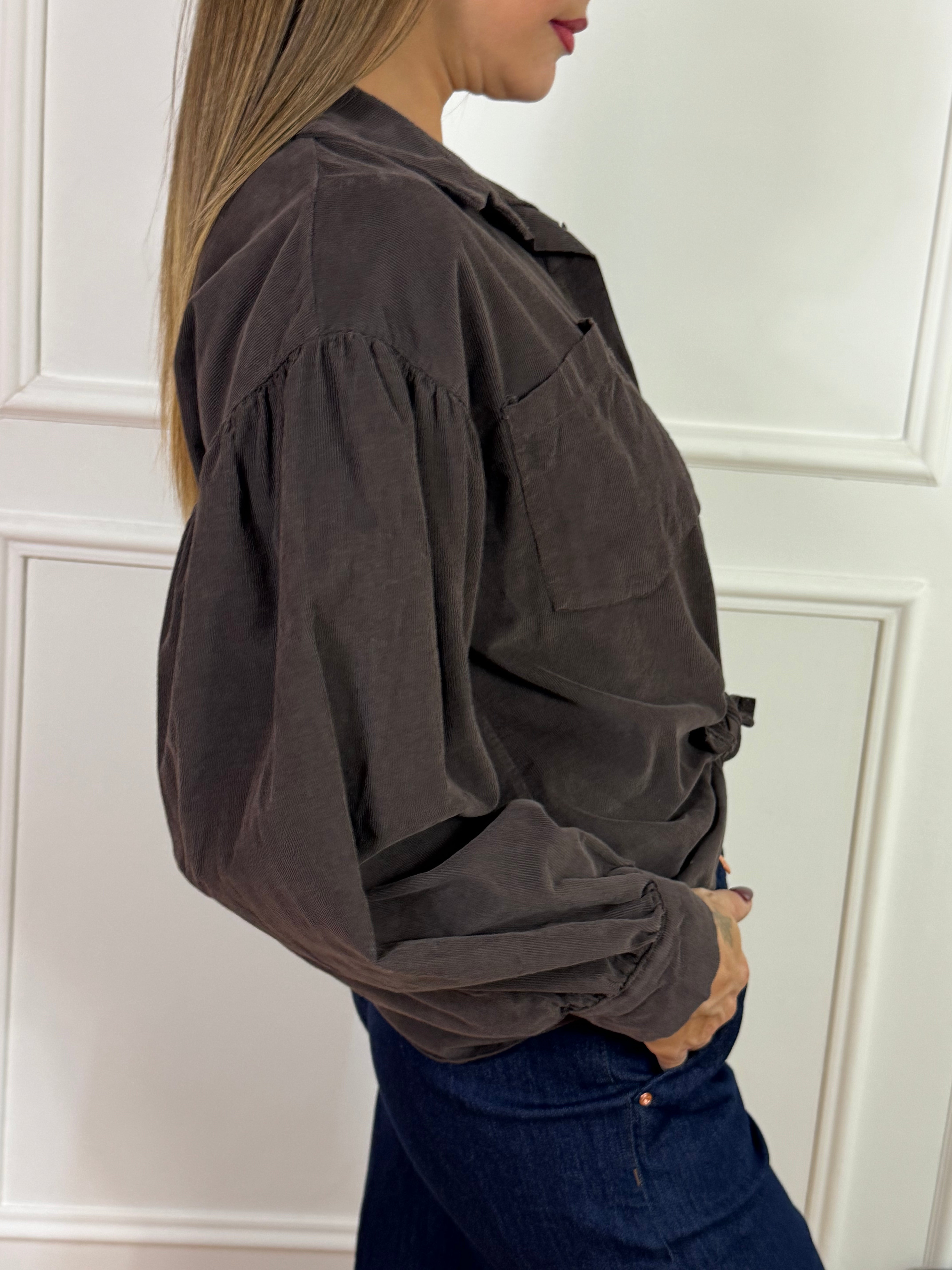Camicia ampia Victoria ILMH in vellutino con nodo
