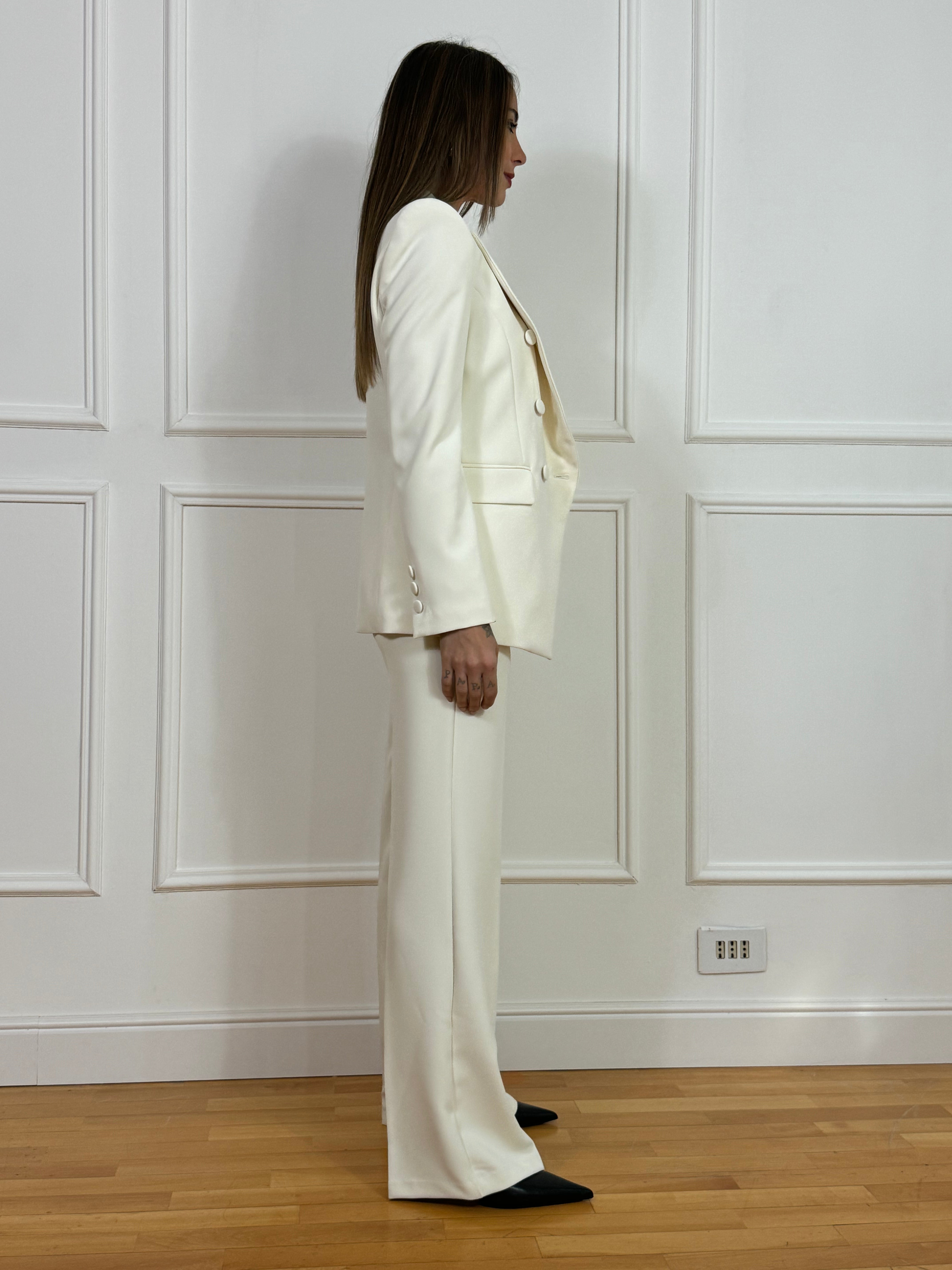 Completo tailleur Kontatto GIACCA DOPPIOPETTO + PANTALONE AMPIO FLARED