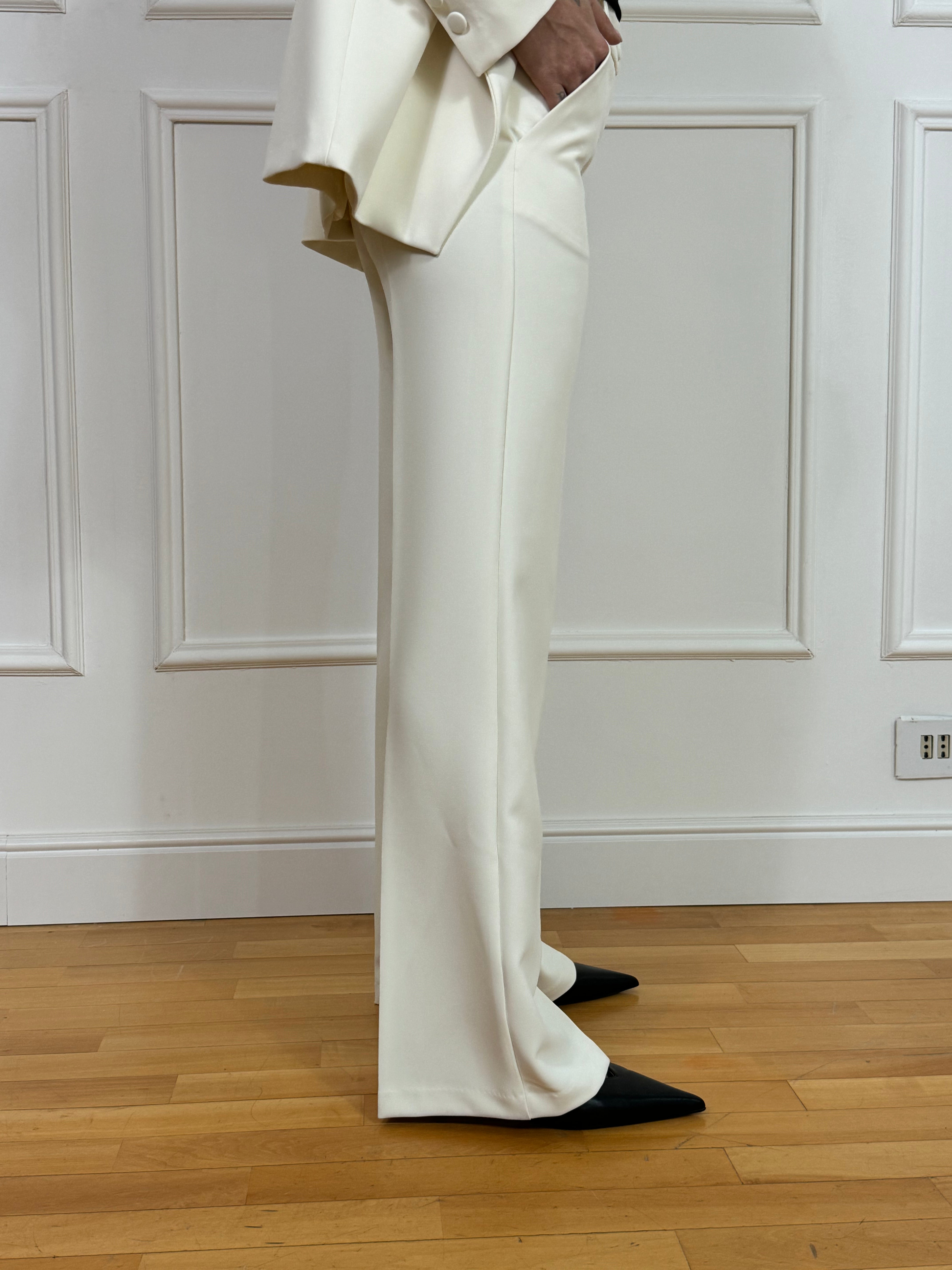 Completo tailleur Kontatto GIACCA DOPPIOPETTO + PANTALONE AMPIO FLARED