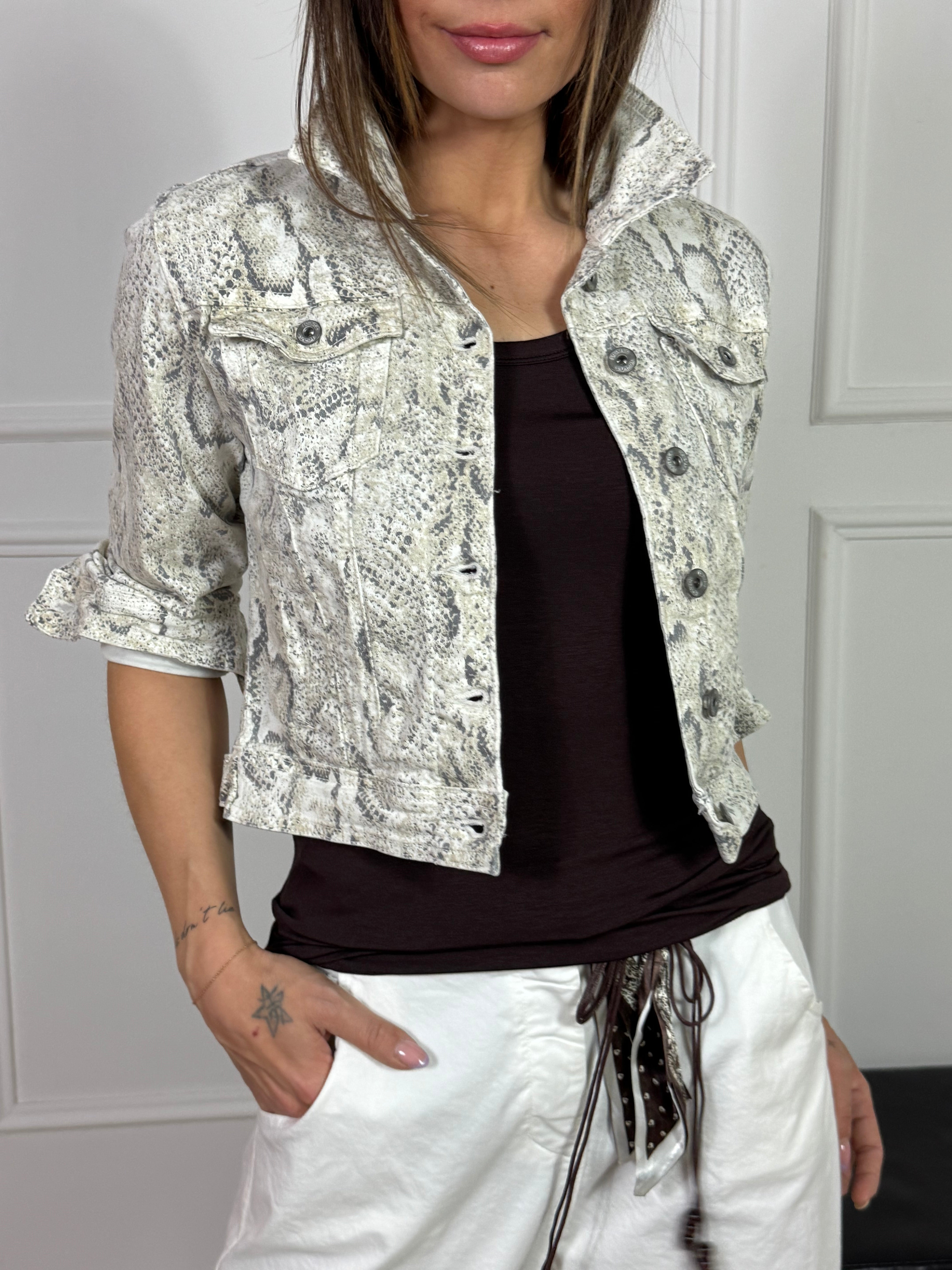 Giacca di jeans Victoria ILMH fantasia pitonata