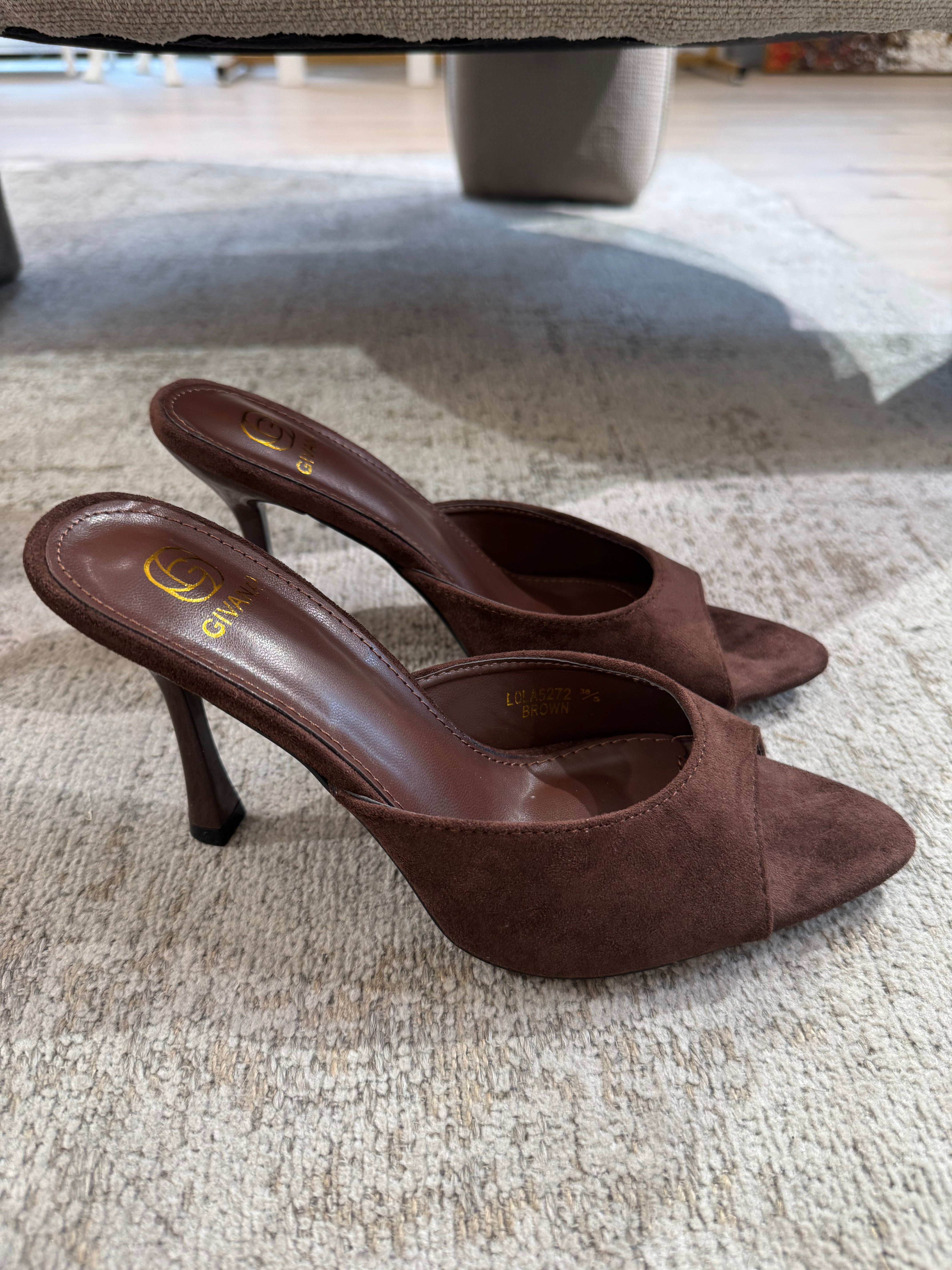 Scarpa sandalo con tacco aperta SCAMOSCIATA