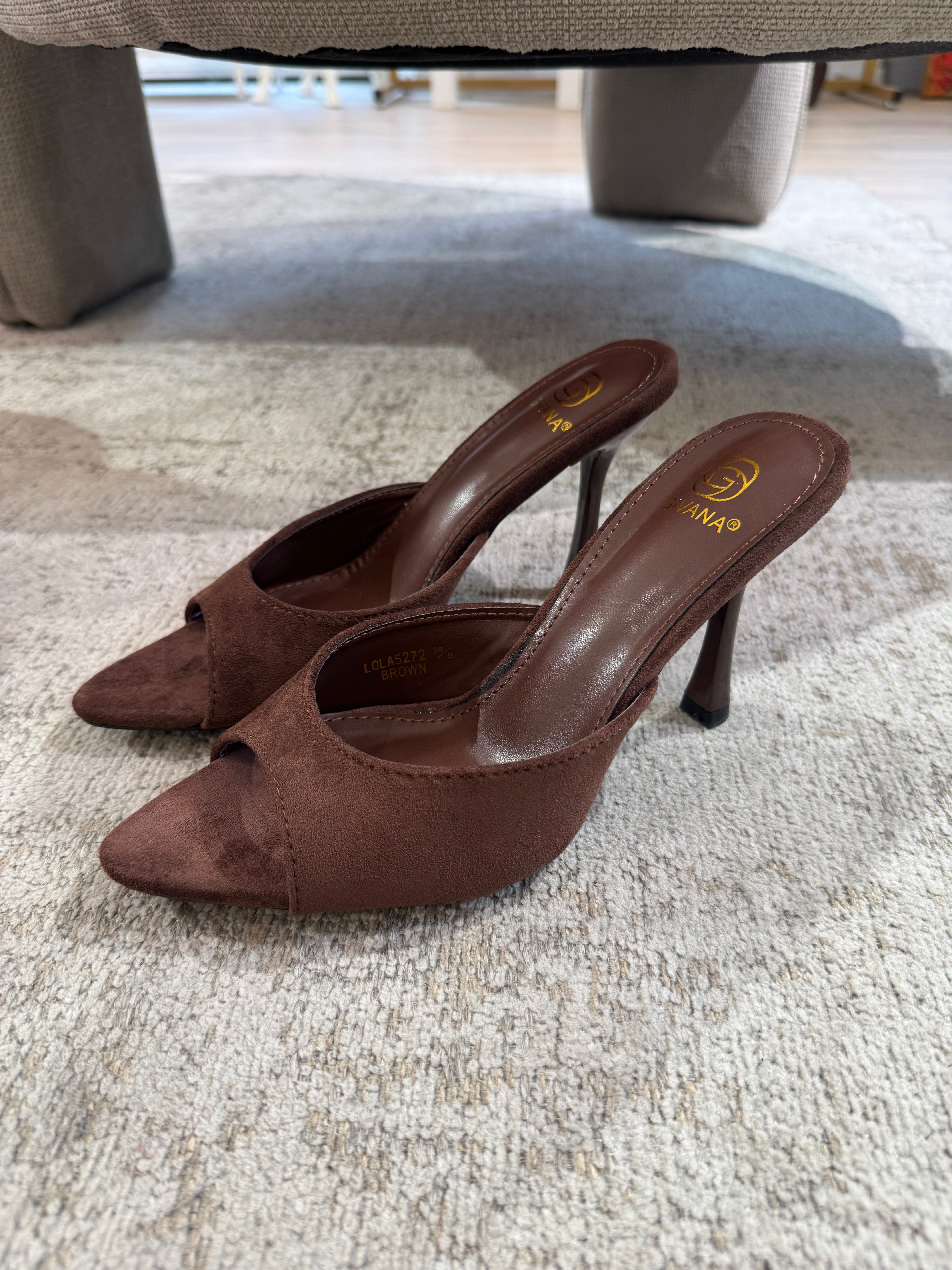 Scarpa sandalo con tacco aperta SCAMOSCIATA