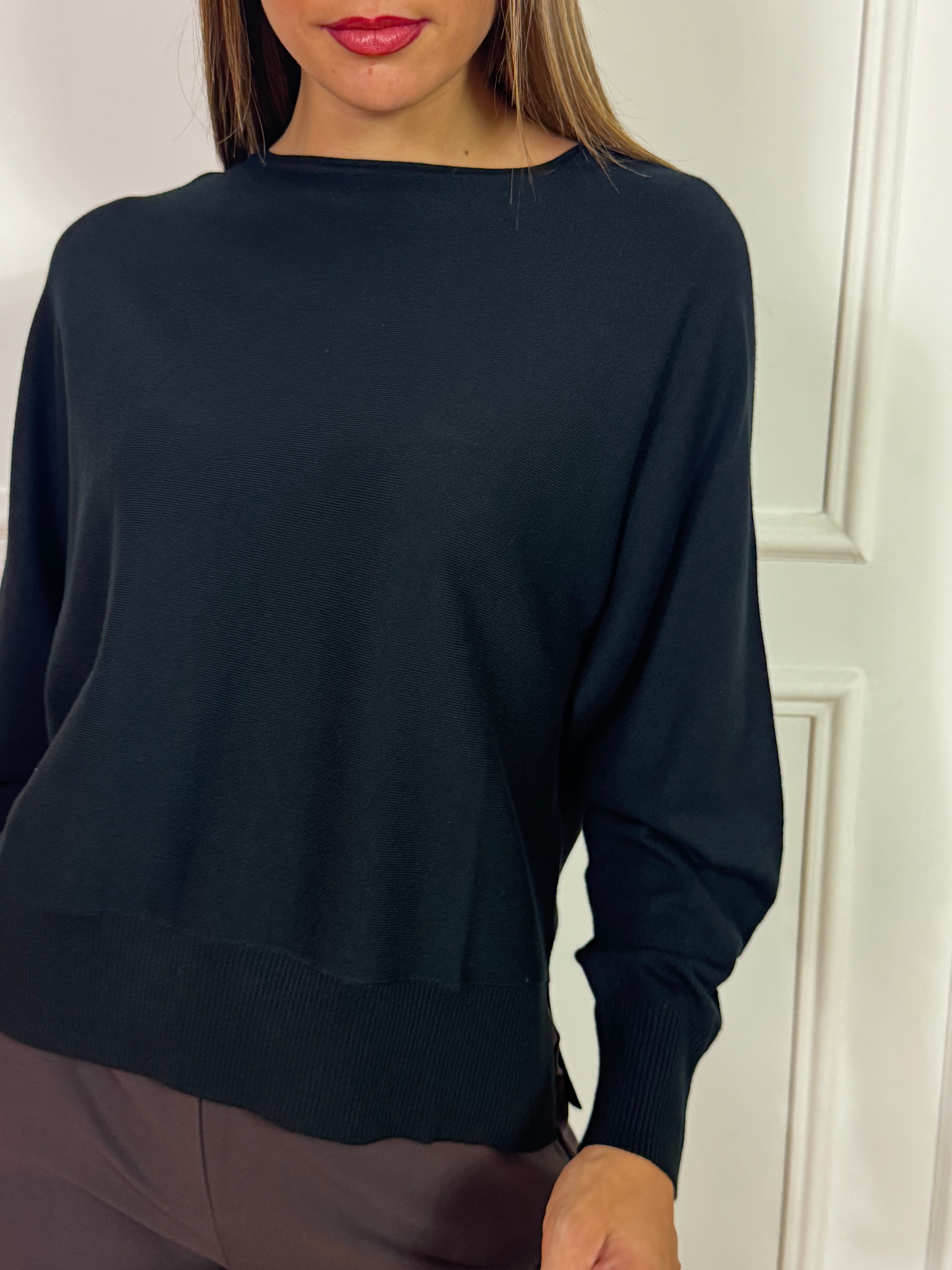 Maglia RAGNO comoda scollo a BARCHETTA