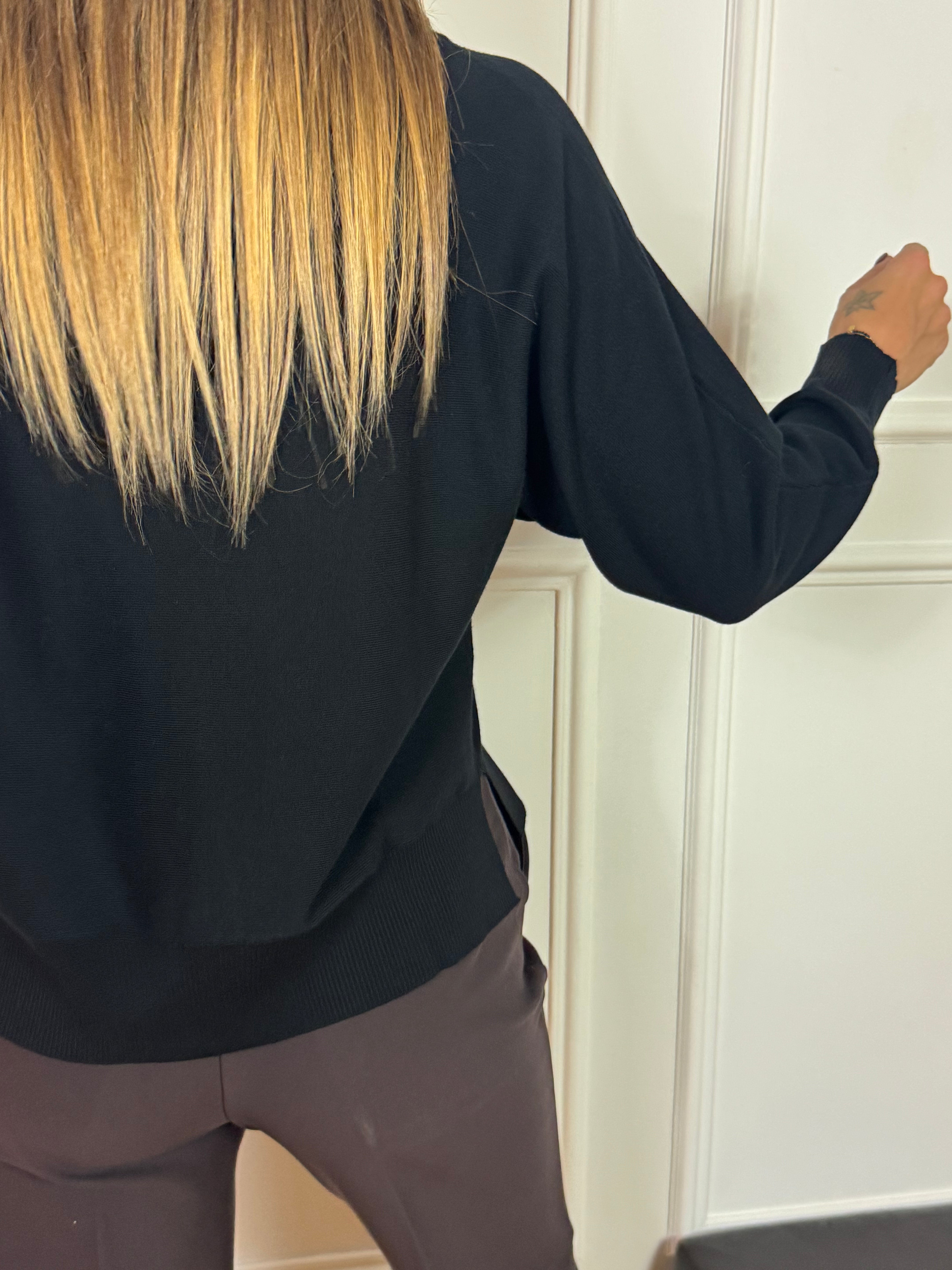 Maglia RAGNO comoda scollo a BARCHETTA