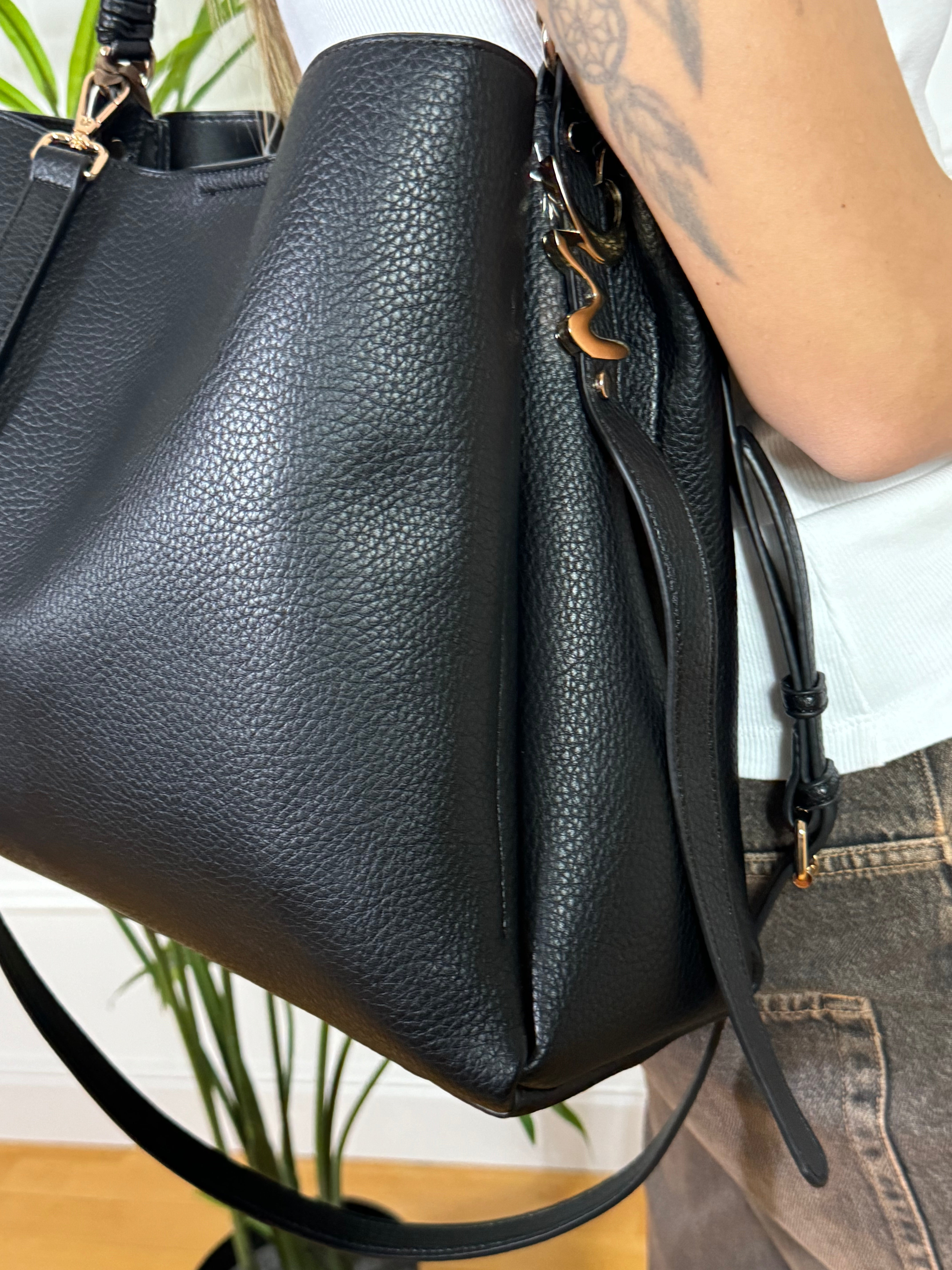 Borsa Manila Grace LETTERING - MANICO LUNGO RIGIDO