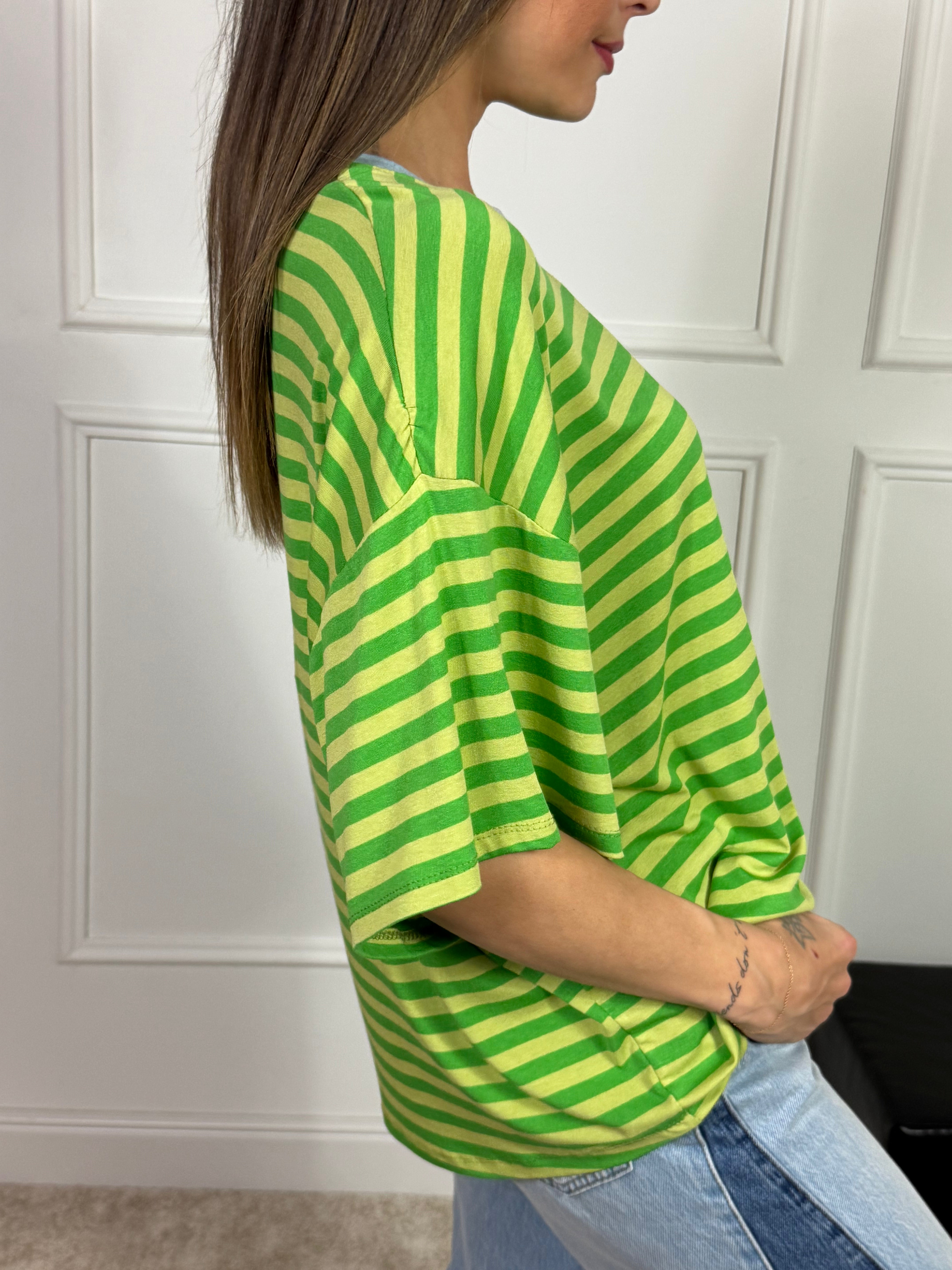 Maglia t-shirt oversize Victoria ILMH RIGHE SOTTILI, SCOLLO A CONTRASTO