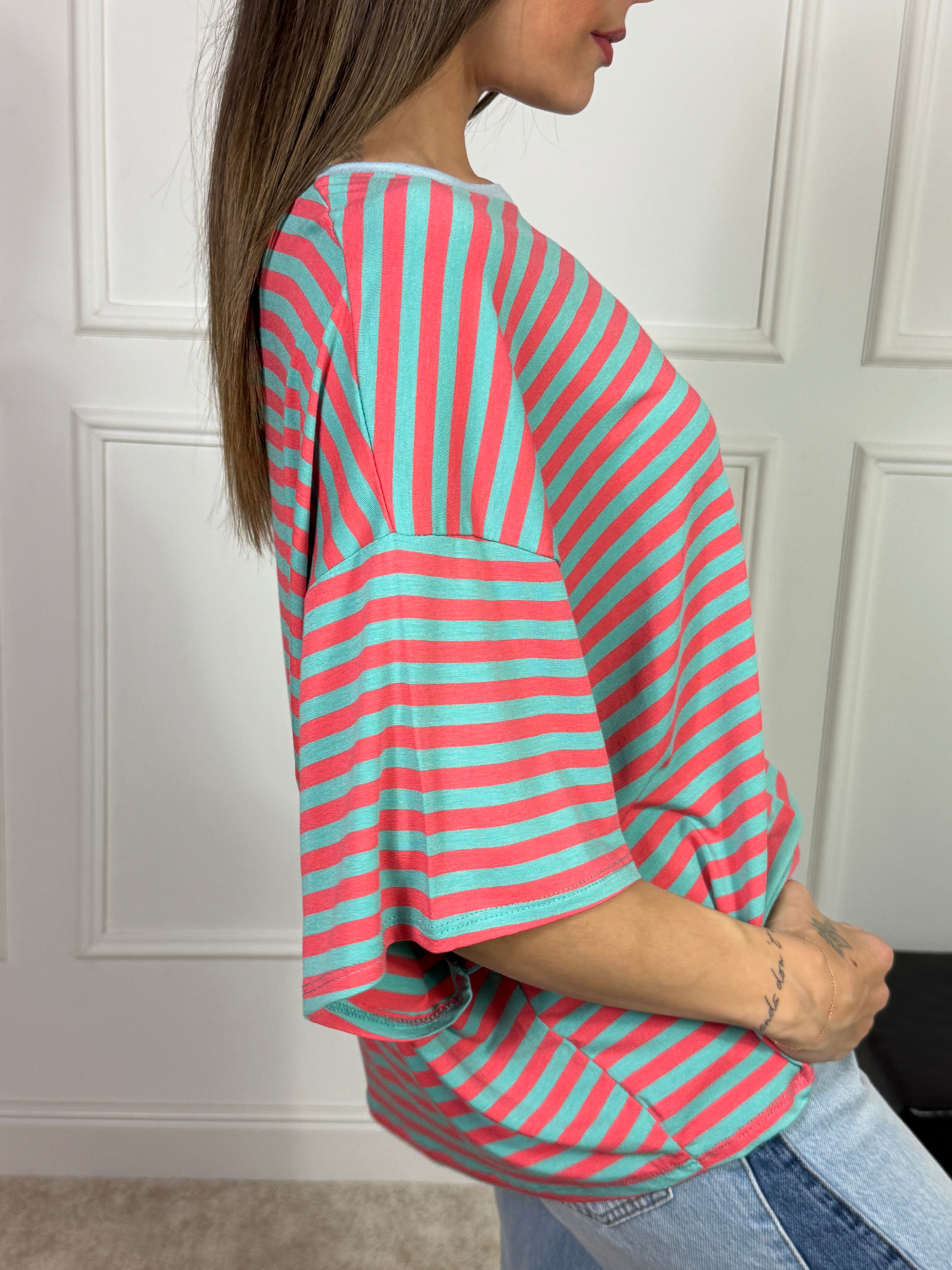 Maglia t-shirt oversize Victoria ILMH RIGHE SOTTILI, SCOLLO A CONTRASTO