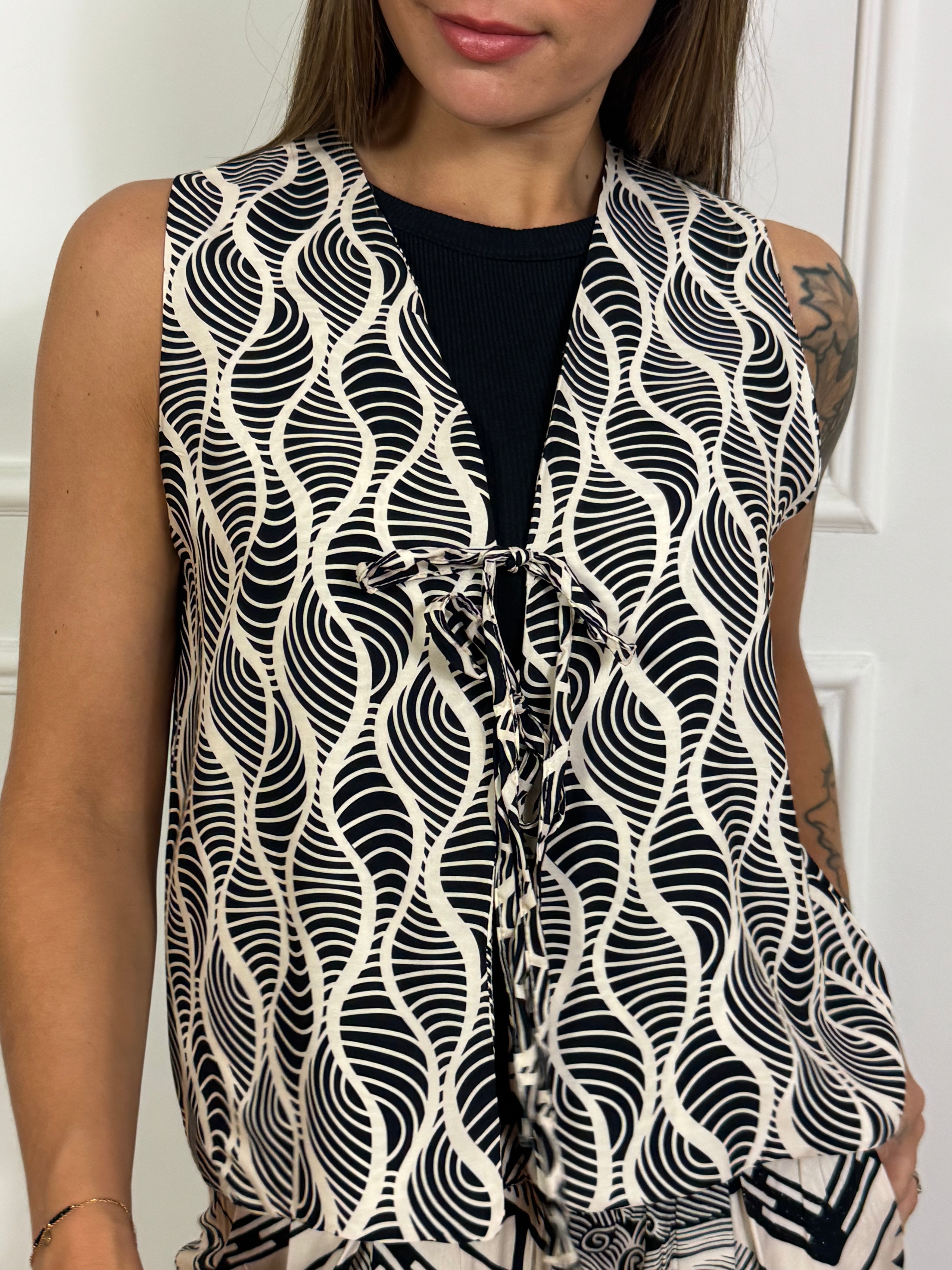 GILET con nodo smanicato Kikisix fantasia ONDE