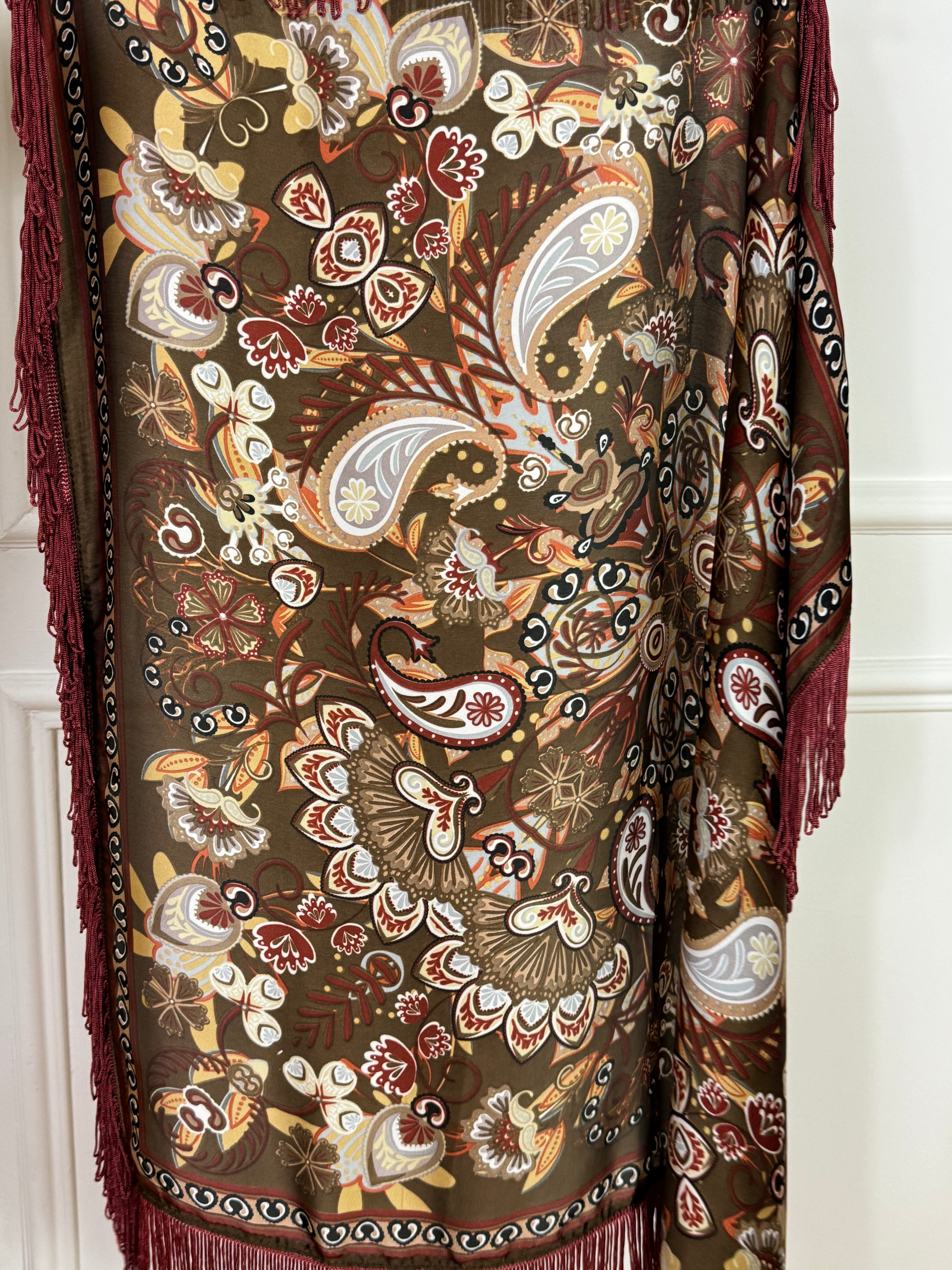 FOULARD QUADRATO in raso con frange Susy Mix fantasia PAISLEY