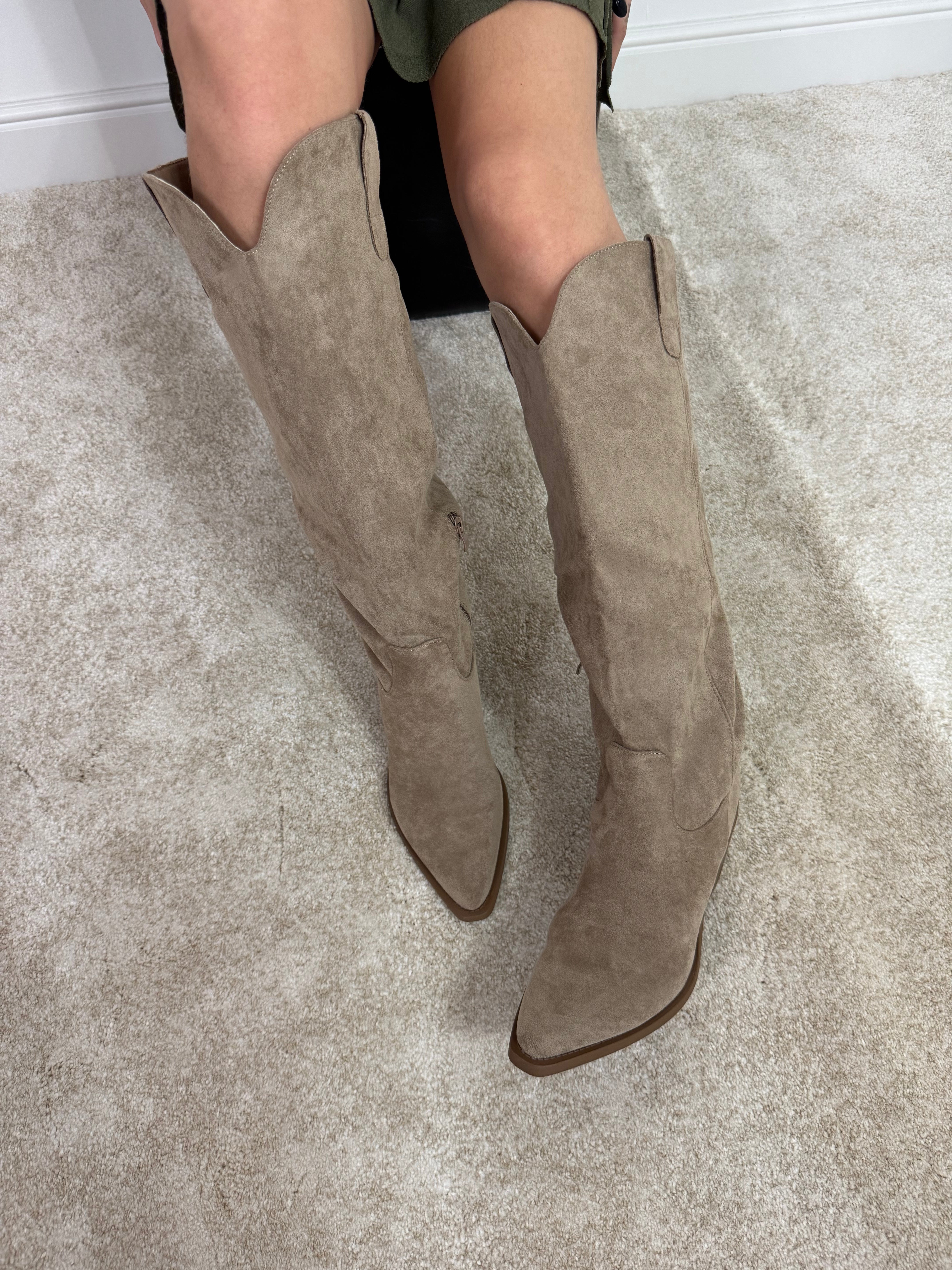 Stivale texano ALTO SCAMOSCIATO SABBIA