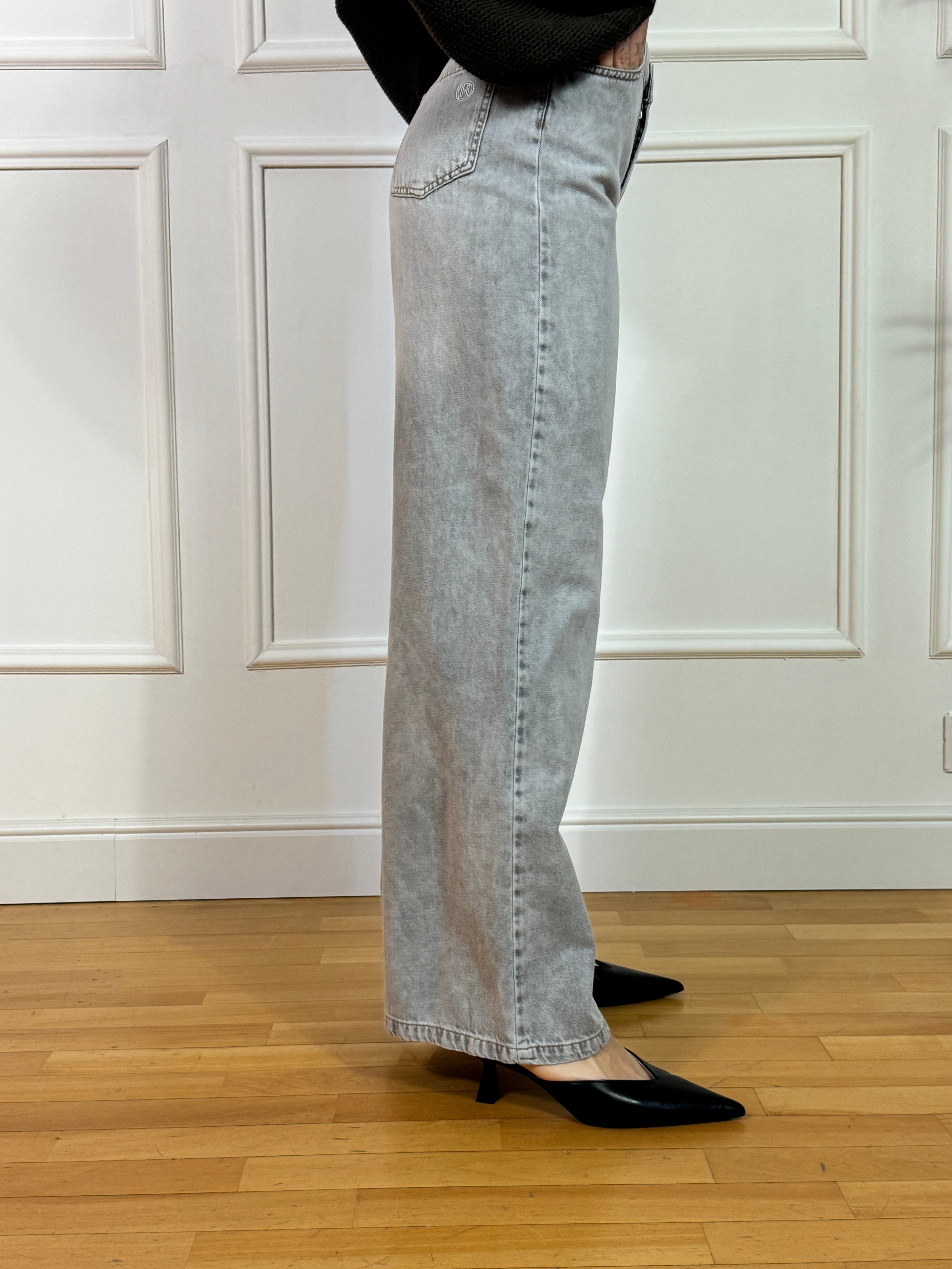 Jeans Have One WIDE LEG SLEGATO