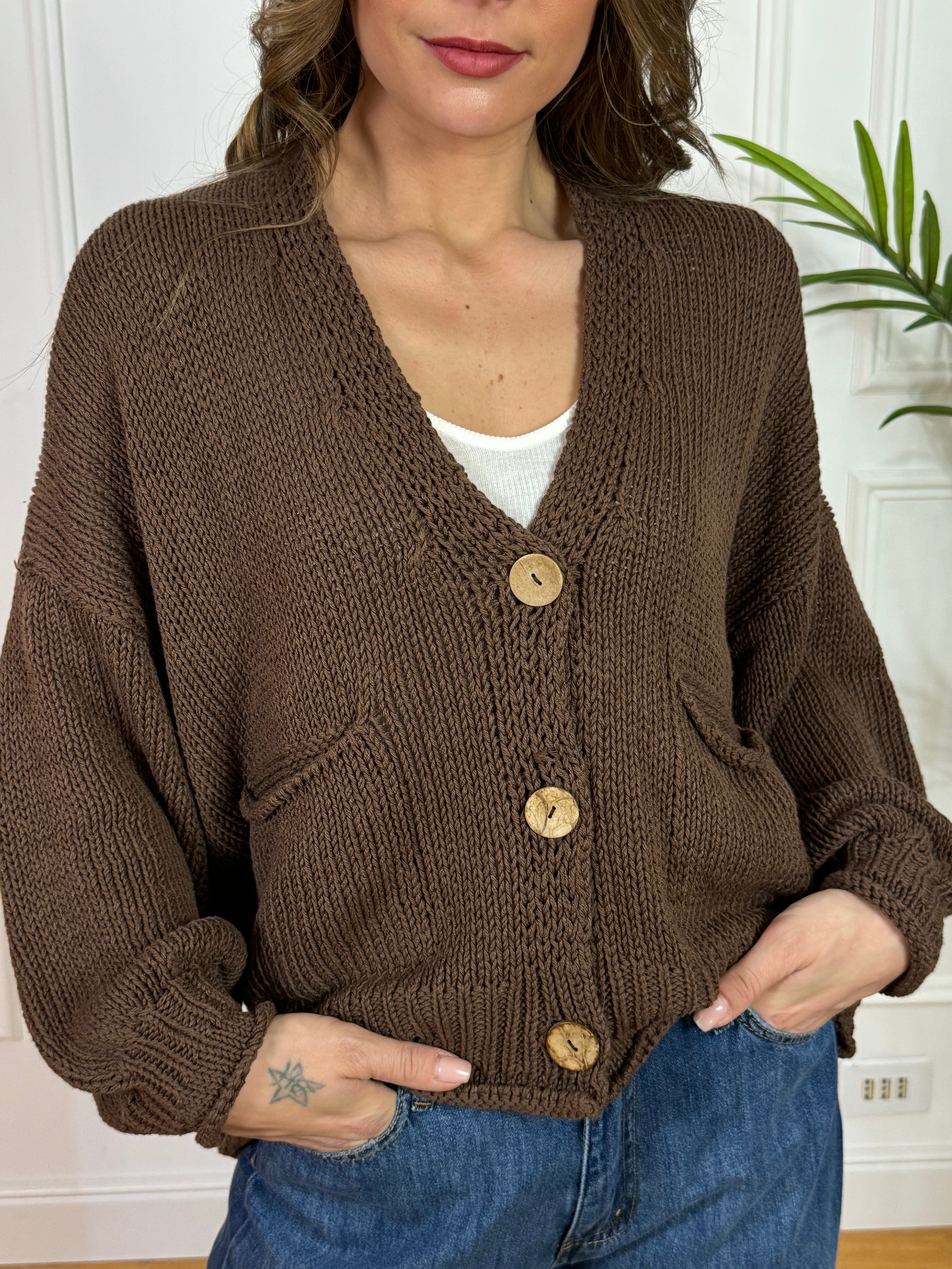Cardigan Have One con bottoni e taschine frontali