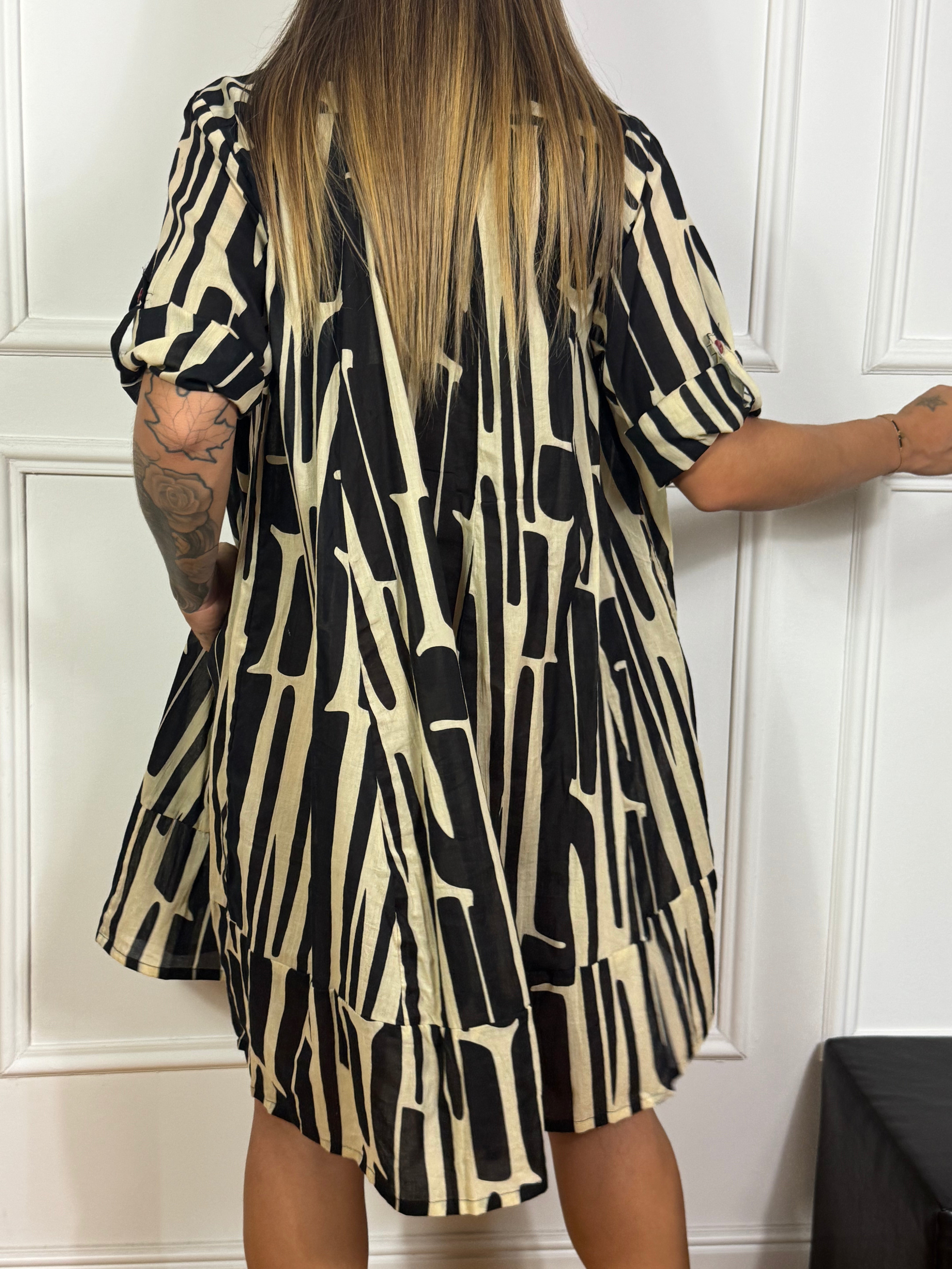 ABITO CORTO OVER CHEMISIER Victoria ILMH fantasia NERO-BEIGE con COLLETTO