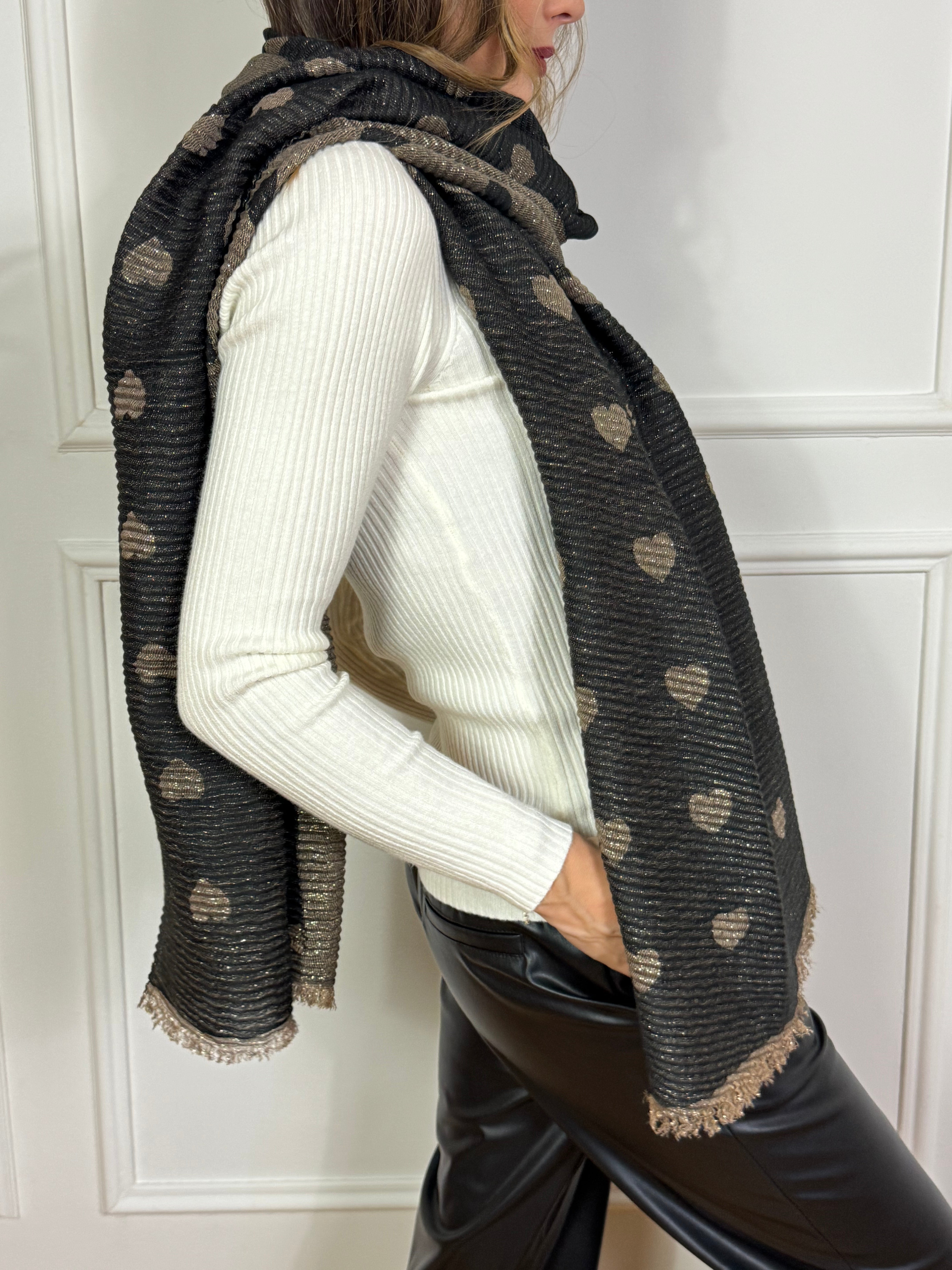 Sciarpa in LUREX DOUBLE-FACE con CUORI