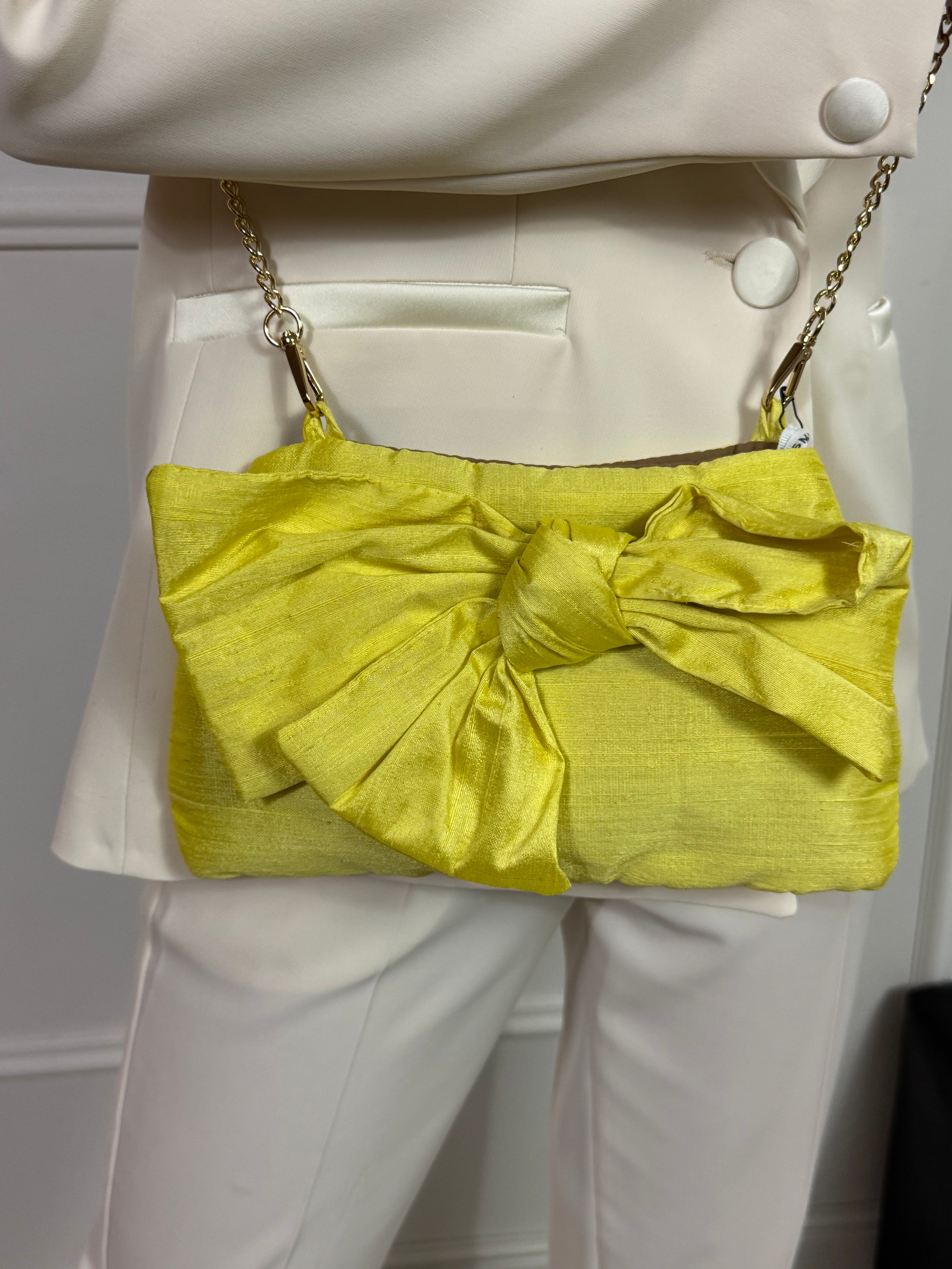 Borsa tracollina / Pochette in seta Susy Mix con FIOCCO