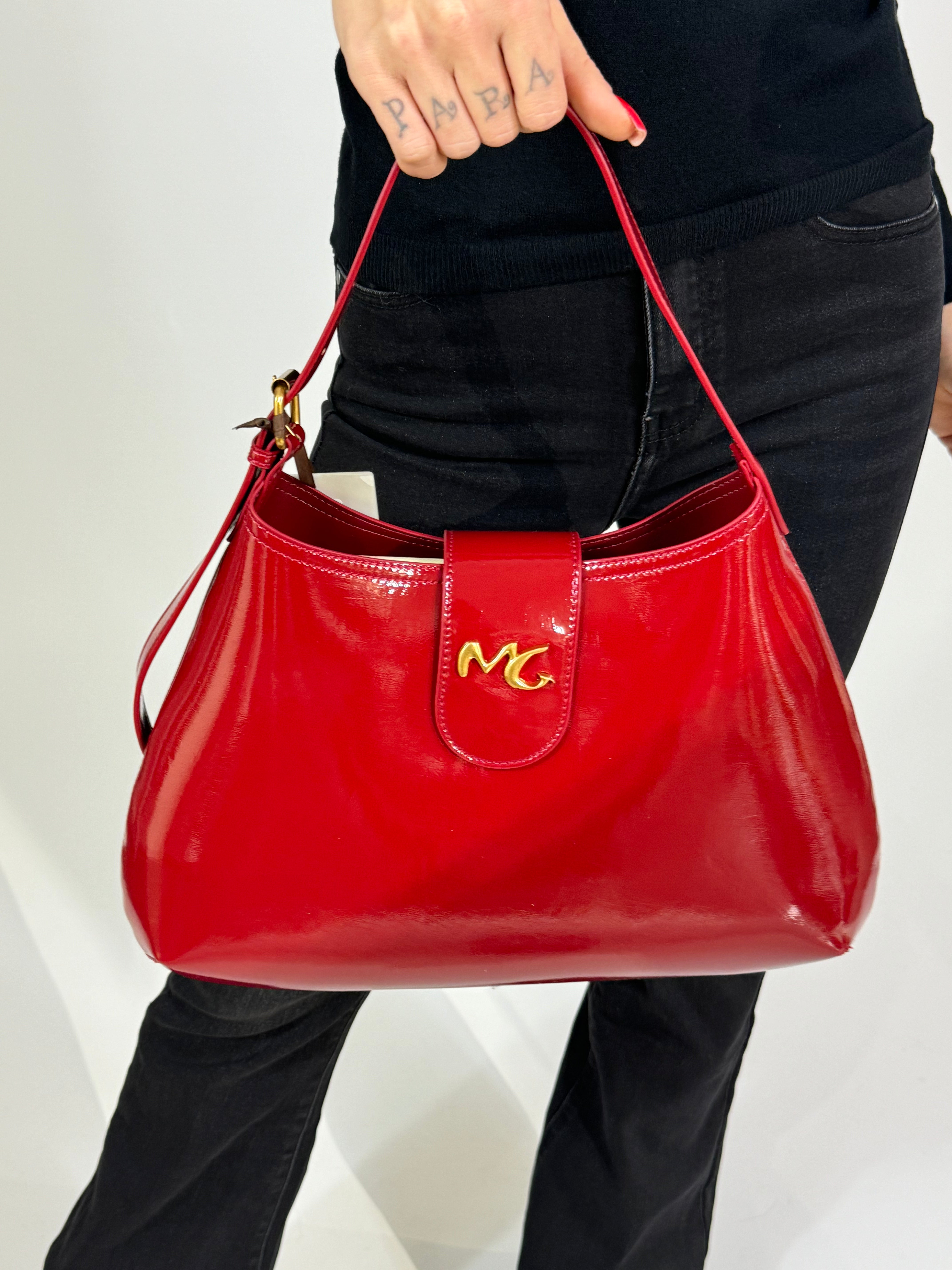 Borsa Manila Grace A SPALLA - TEXTURE VERNICE